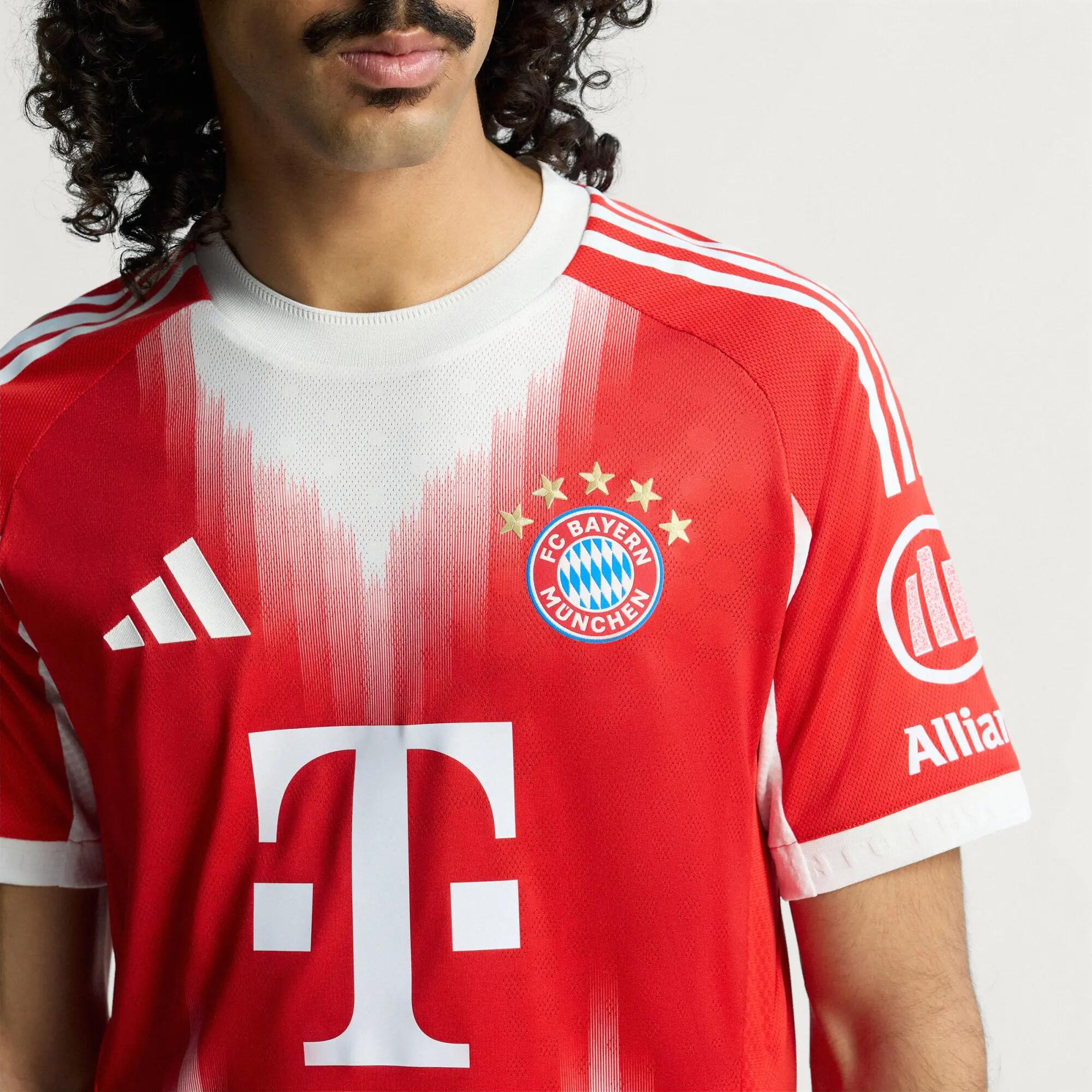 FC Bayern München 25/26 Authentic Heimtrikot 7/14