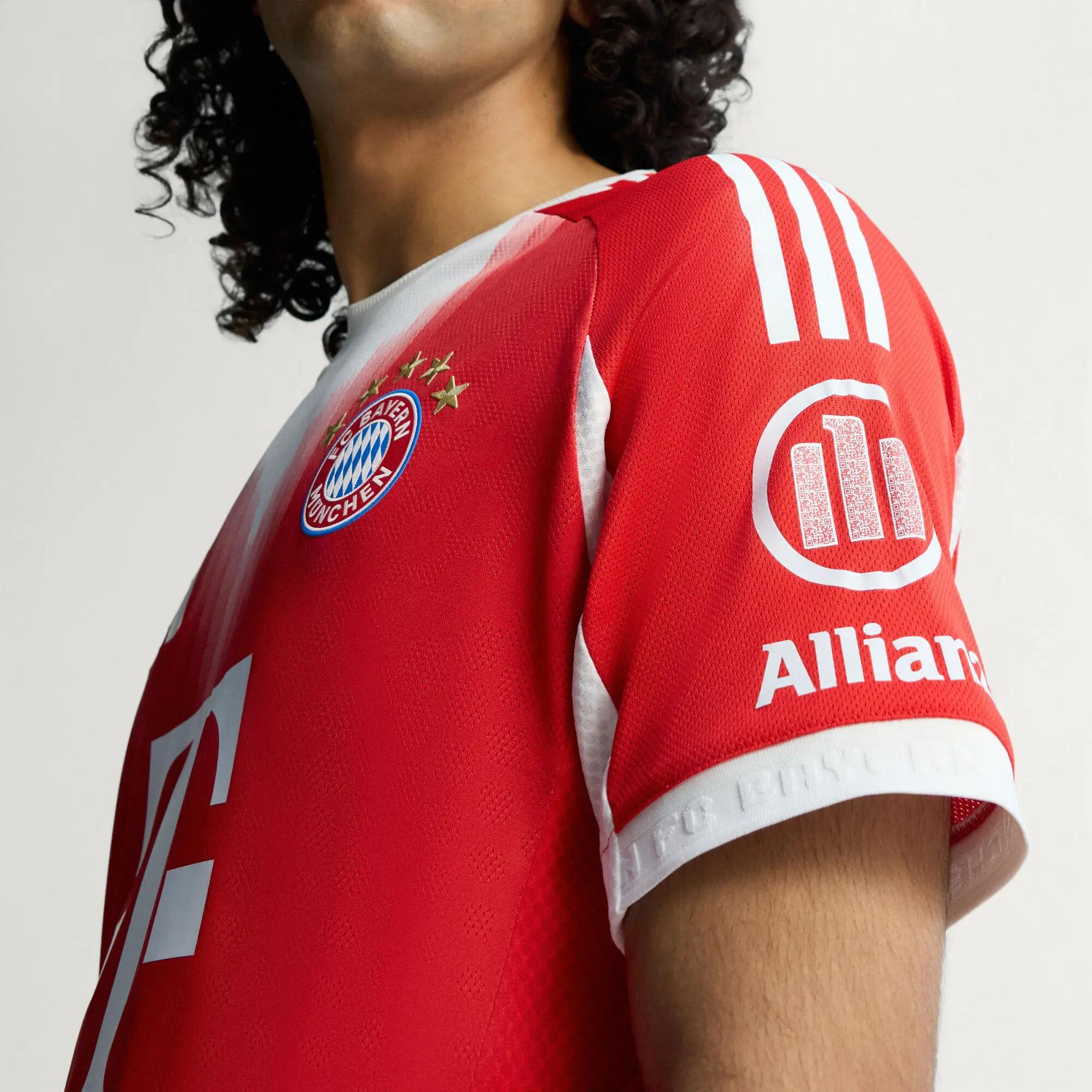 FC Bayern München 25/26 Authentic Heimtrikot 6/14