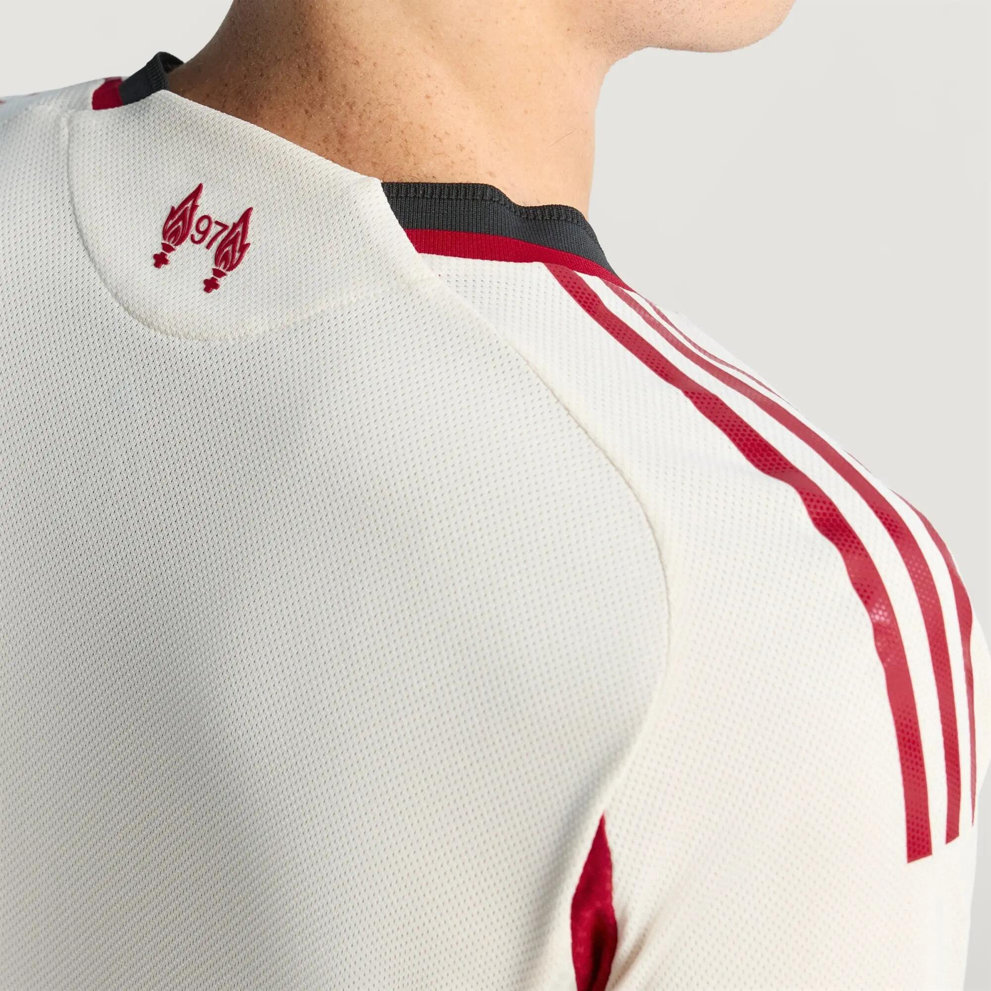 Maillot Extérieur Liverpool FC 25/26 Authentique 12/15