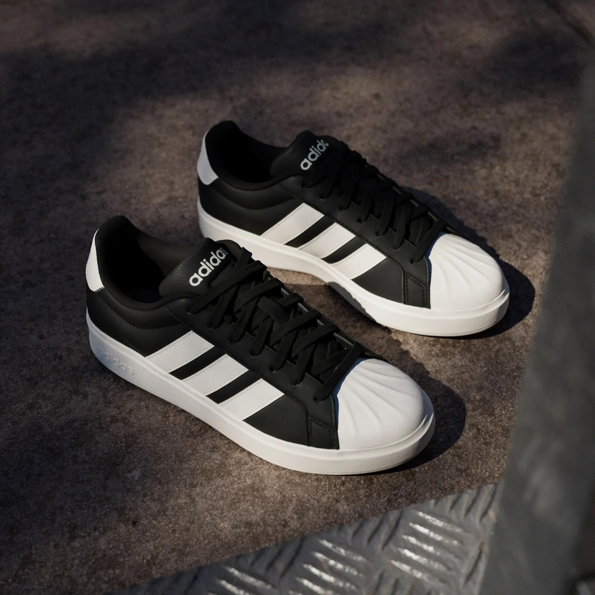 Streettalk Schoenen 4/15