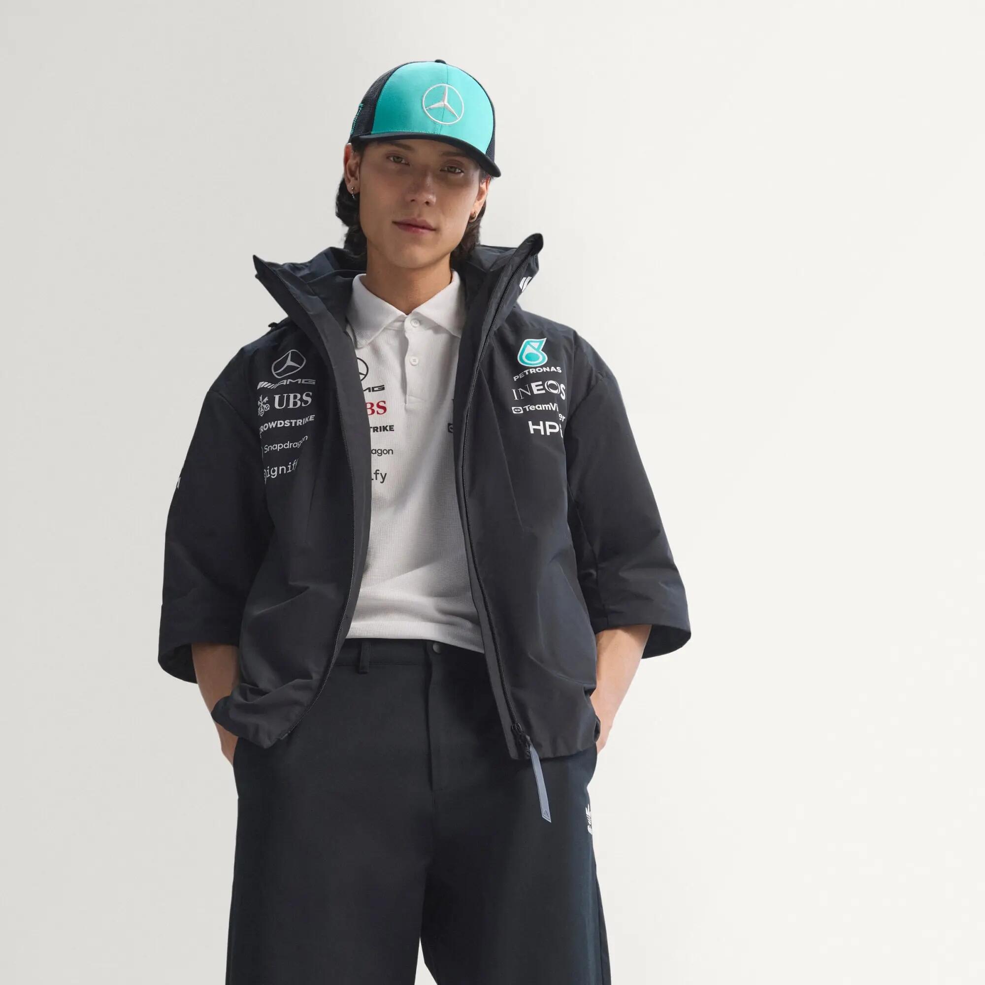 CHAQUETA INGENIERÍA MERCEDES - AMG PETRONAS FORMULA 1 TEAM 15/15