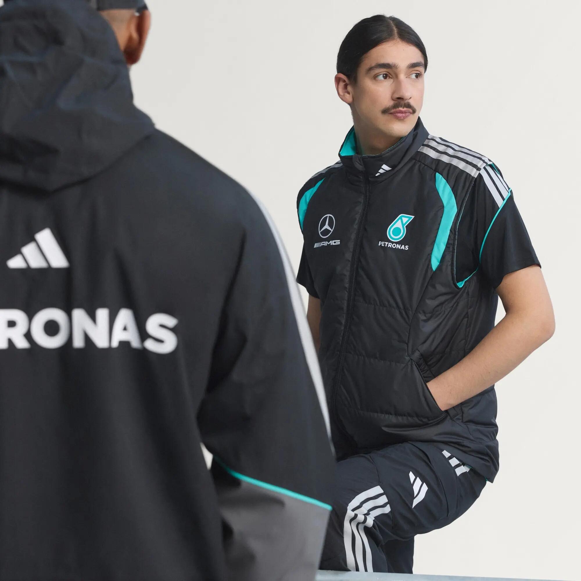 COLETE DE MECÂNICO DA MERCEDES-AMG PETRONAS FORMULA 1 TEAM 12/14