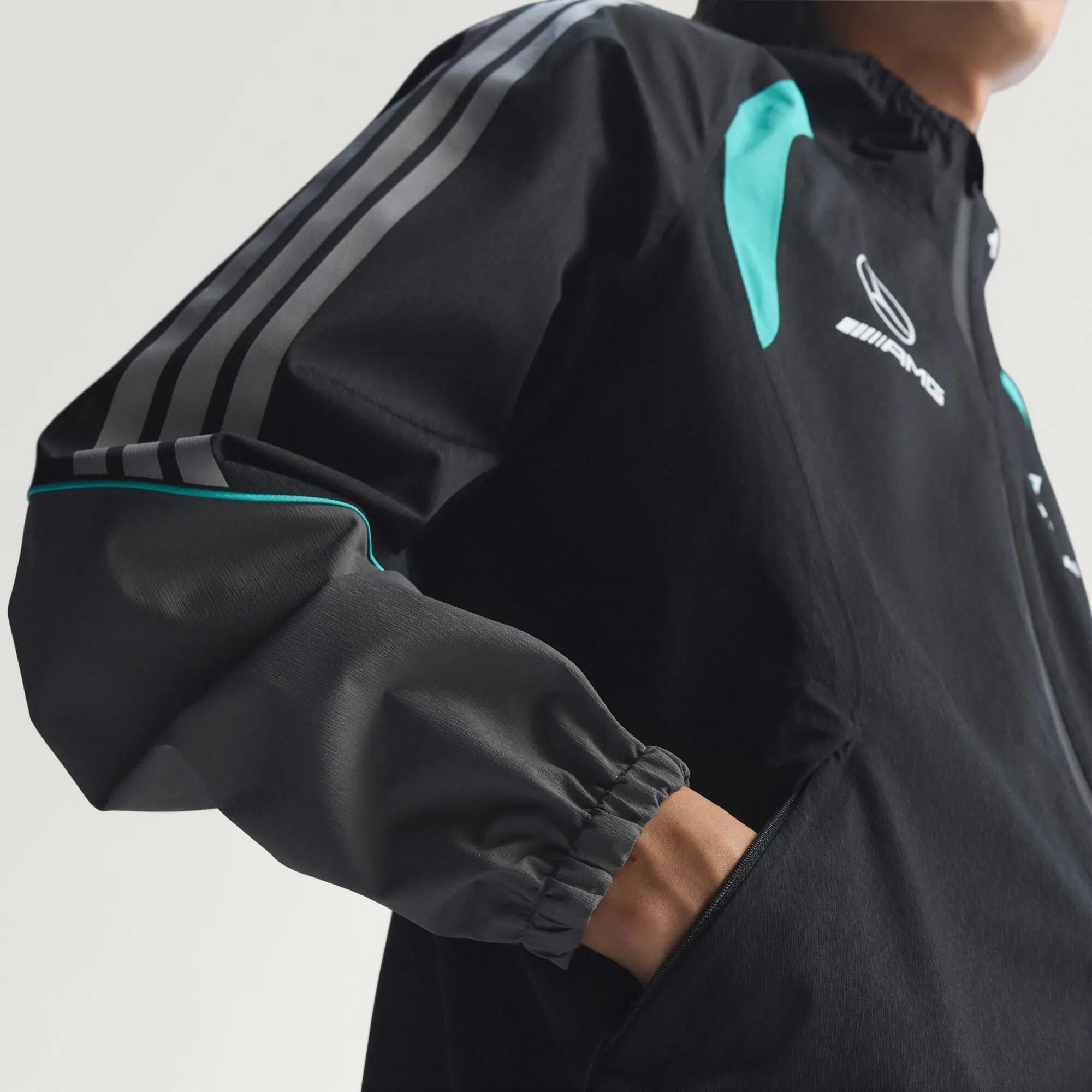 MERCEDES - AMG PETRONAS FORMEL 1 TEAM MECHANICS REGENJACKE 6/15