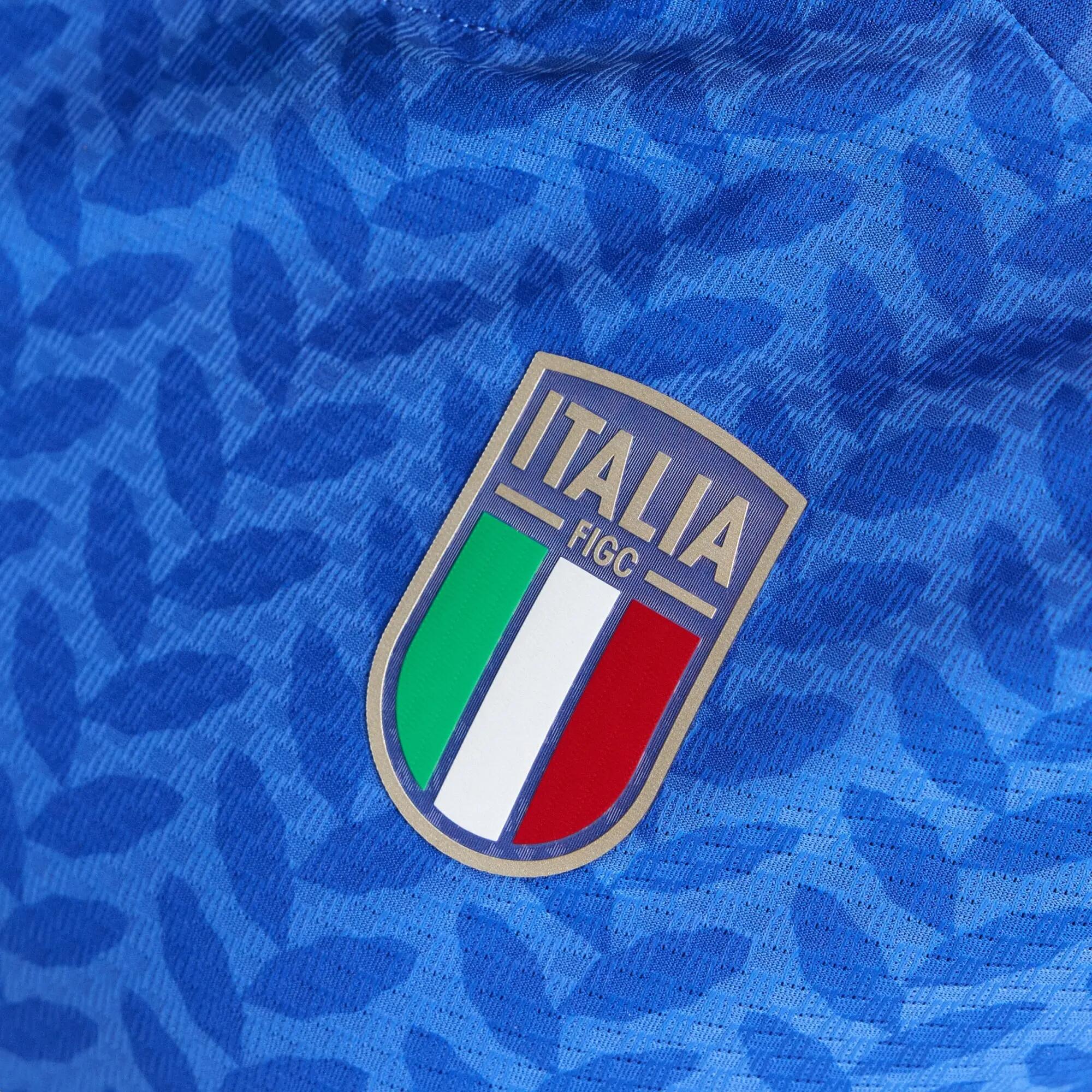 Camiseta primera equipación auténtica Italia 26 selección femenina 6/16