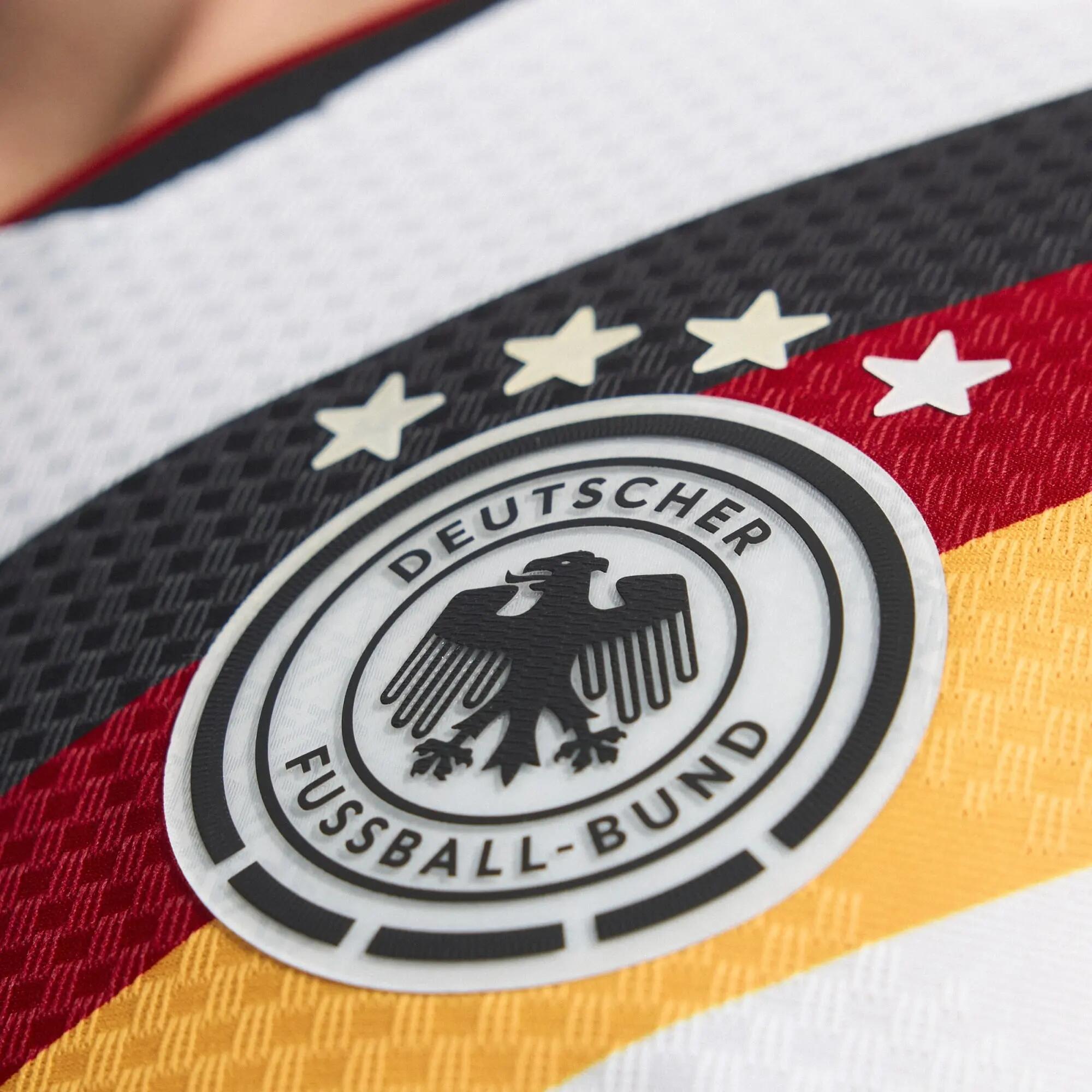 Deutschland 26 Authentic Heimtrikot 6/16