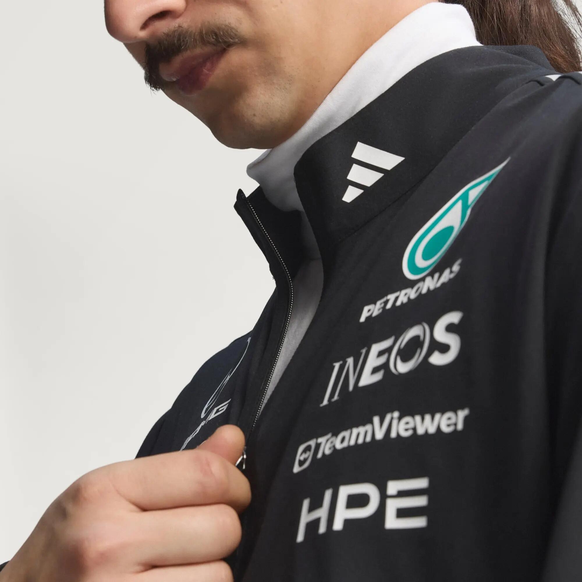 Felpa MERCEDES - AMG PETRONAS FORMULA 1 TEAM ENGINEERS QUARTER ZIP 12/12