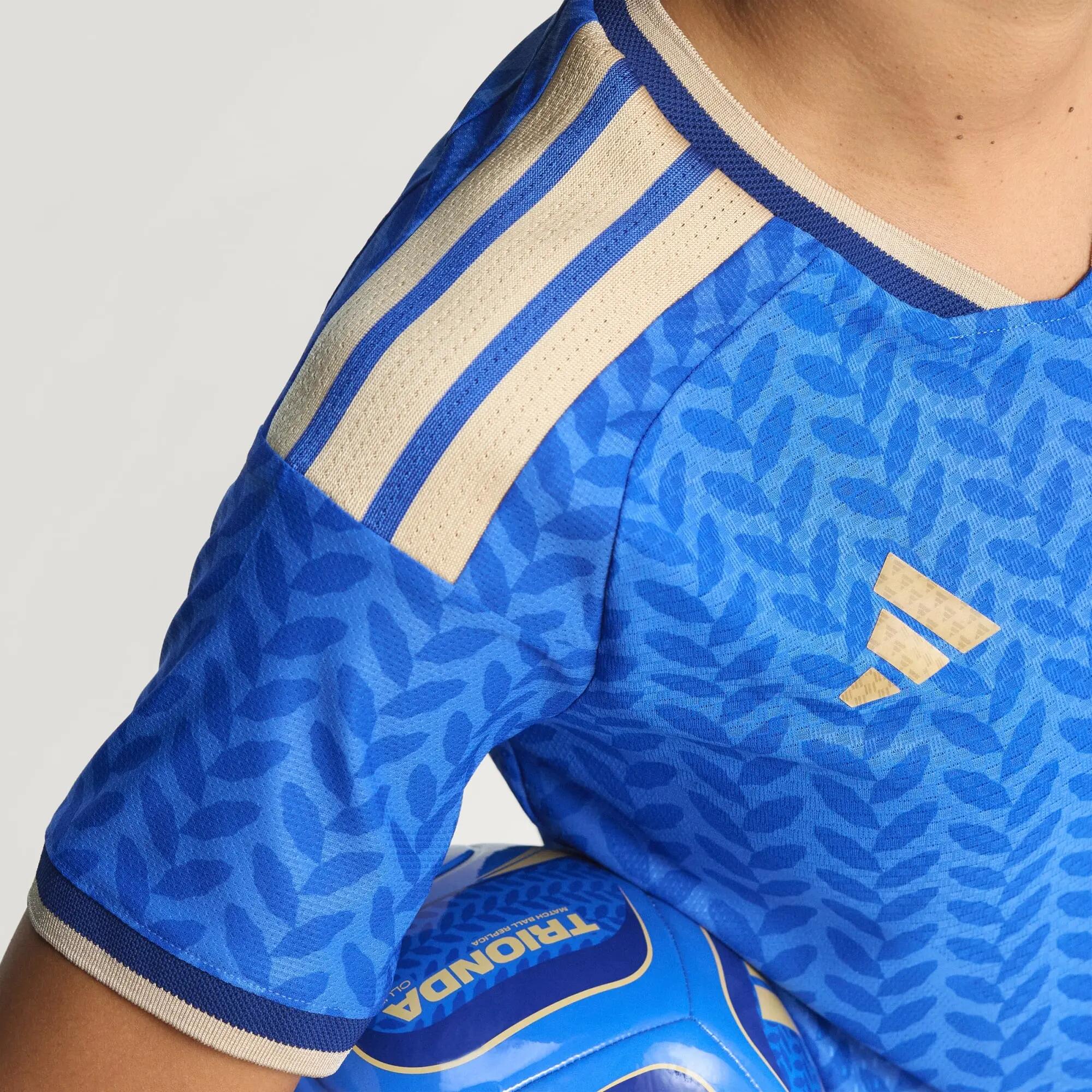 Camiseta primera equipación auténtica Italia 26 selección femenina 12/16