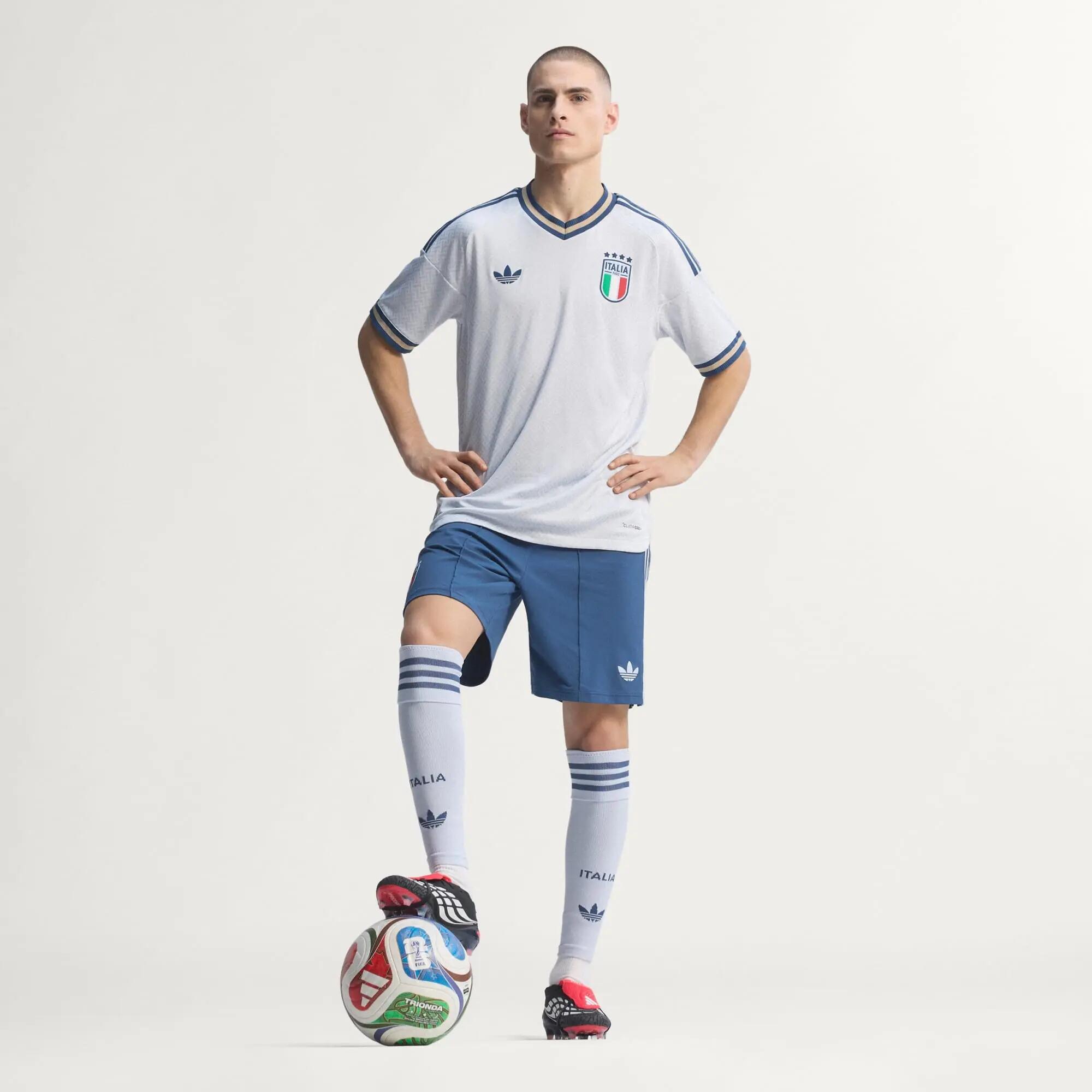 Maillot Extérieur Italie 26 Authentique 11/16