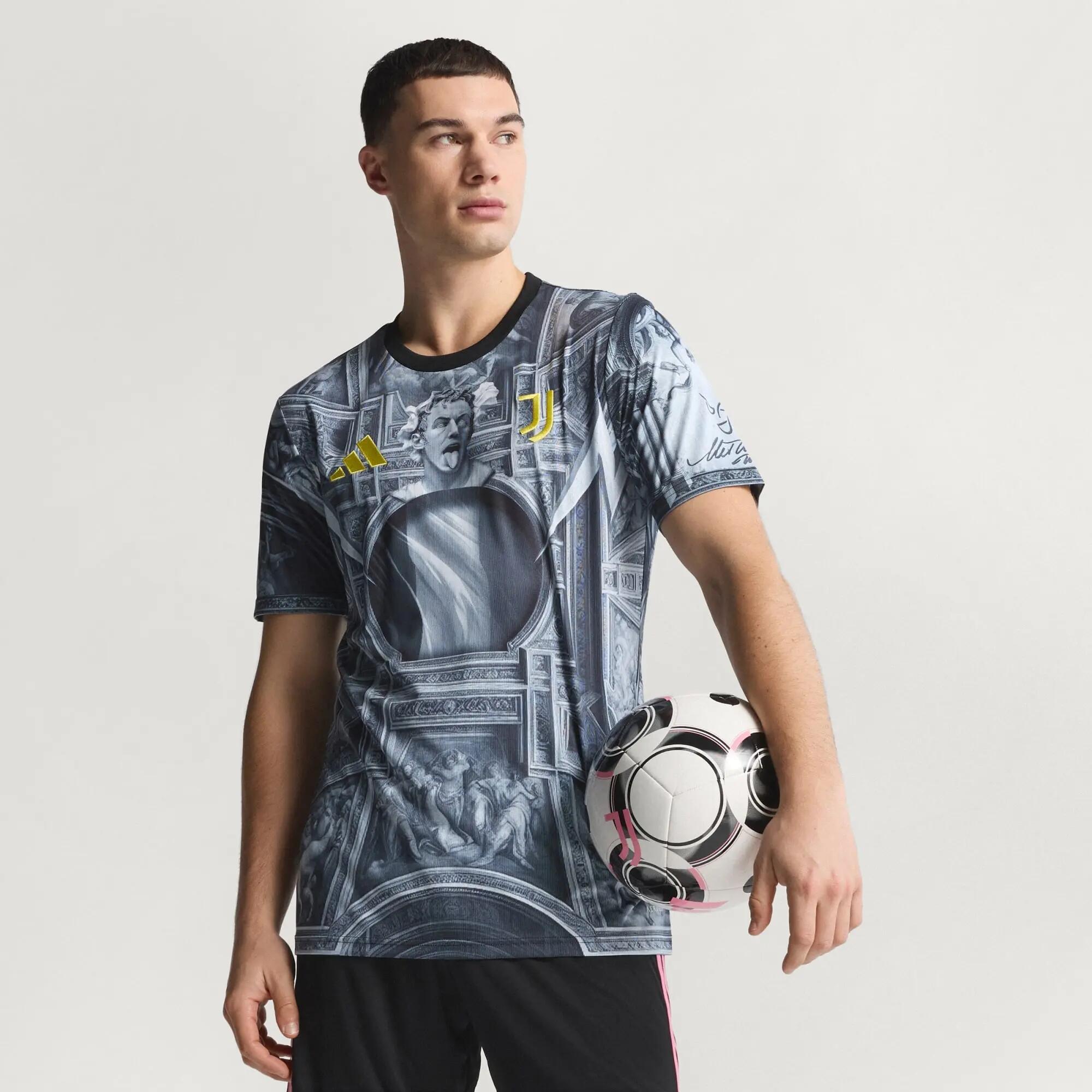 KOSZULKA ROZGRZEWKOWA JUVENTUS 25/26 6/15