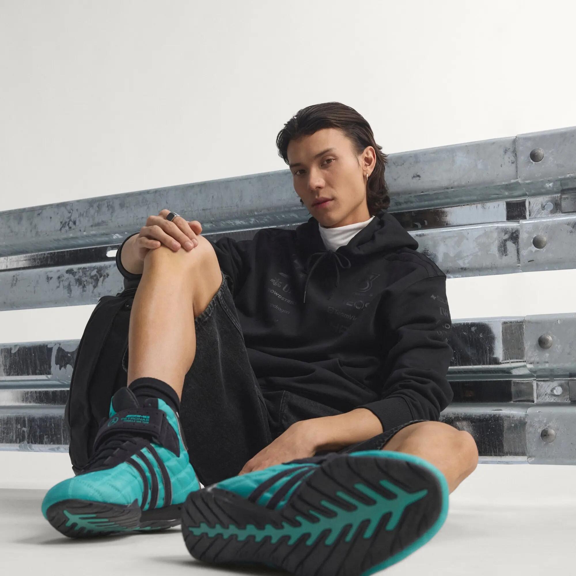 Mercedes - AMG Petronas Formula 1 Team Felpa con Cappuccio Night Driver Uomo 6/14