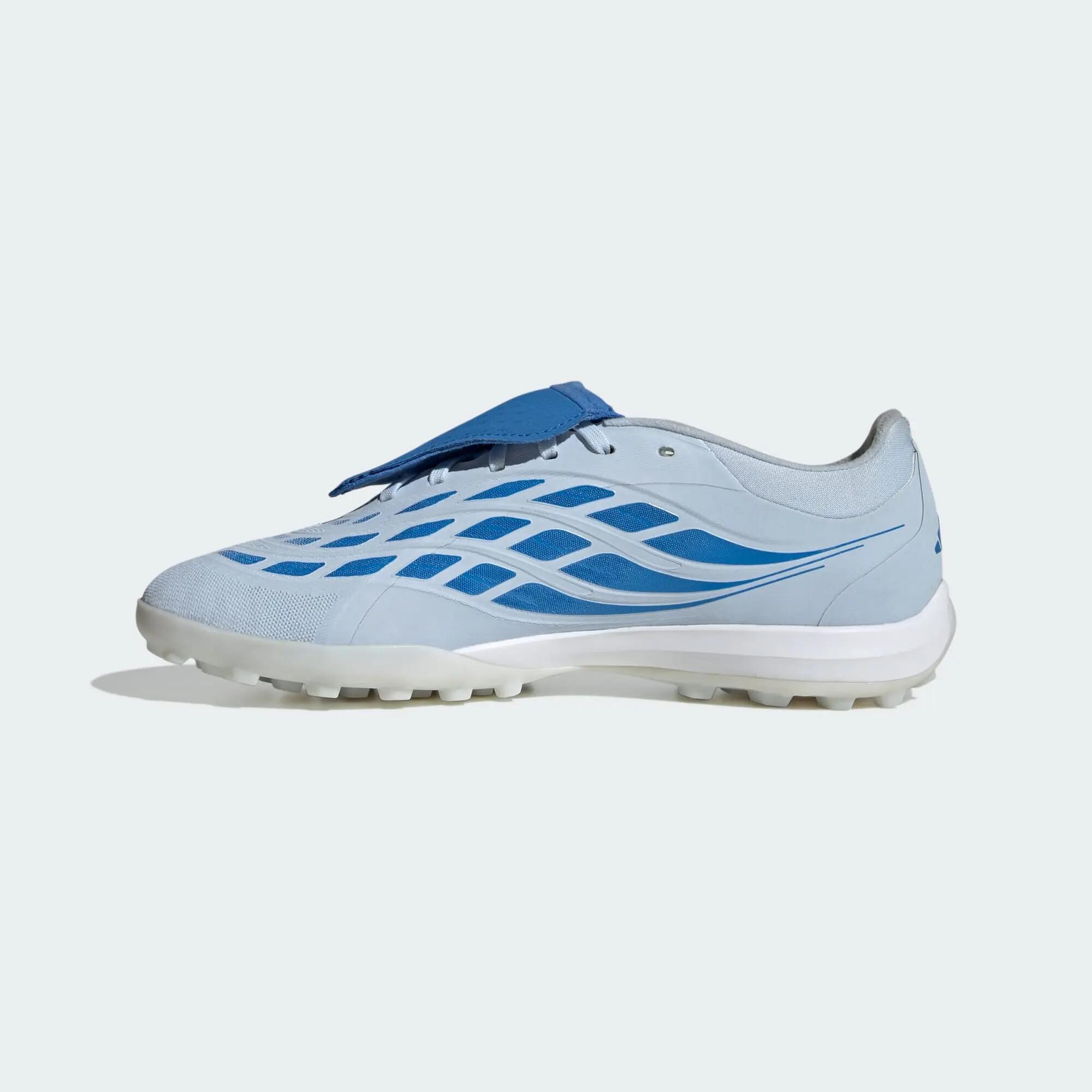 PREDATOR PRO Fold-Over Tongue Turf Football Shoes 8/8