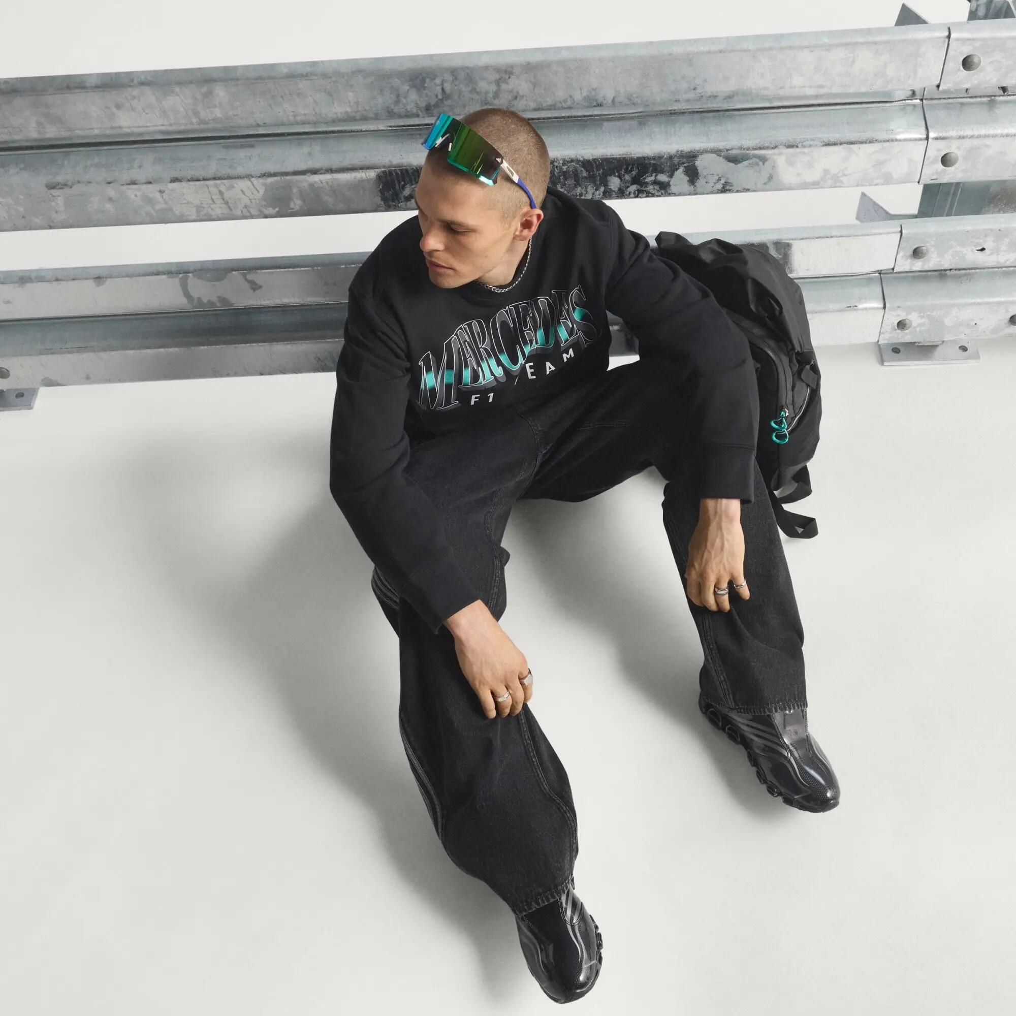 Haut molleton Mercedes - AMG Petronas Formula One Team Las Vegas Hommes 7/12