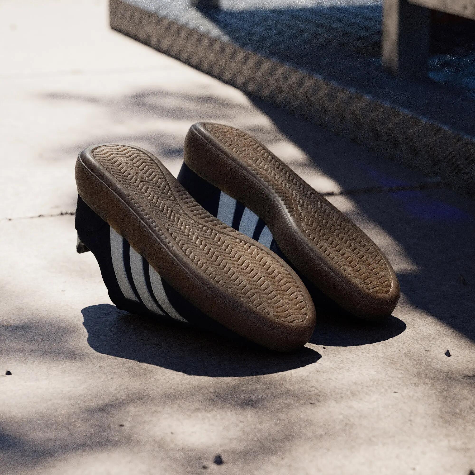 BARREDA DECODE SCHOENEN 3/15