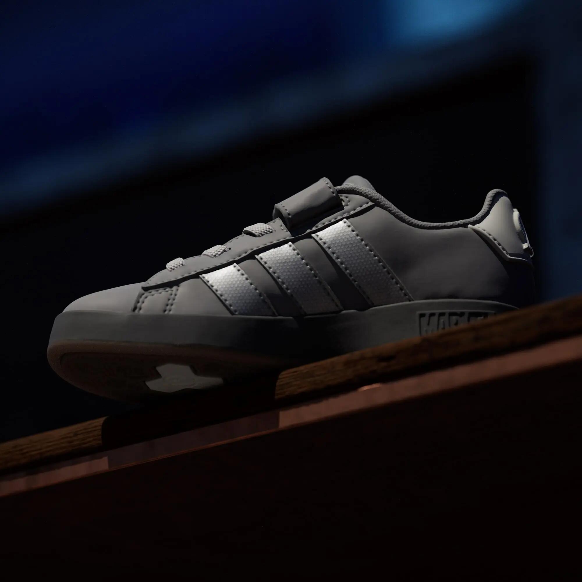 SAPATILHAS GRAND COURT VINGADORES ADIDAS MARVEL - CRIANÇA 5/15