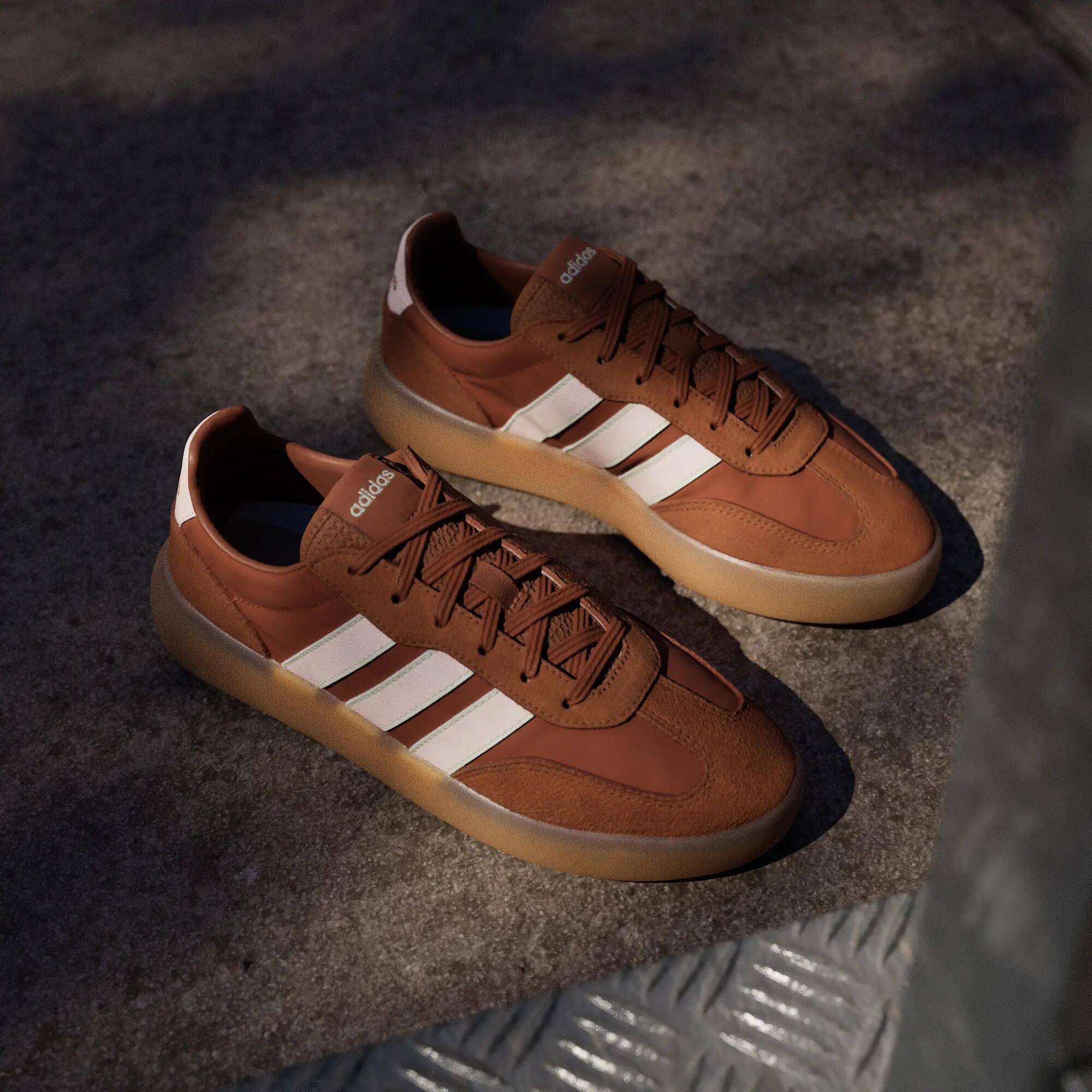 CHAUSSURE BARREDA DECODE 4/16