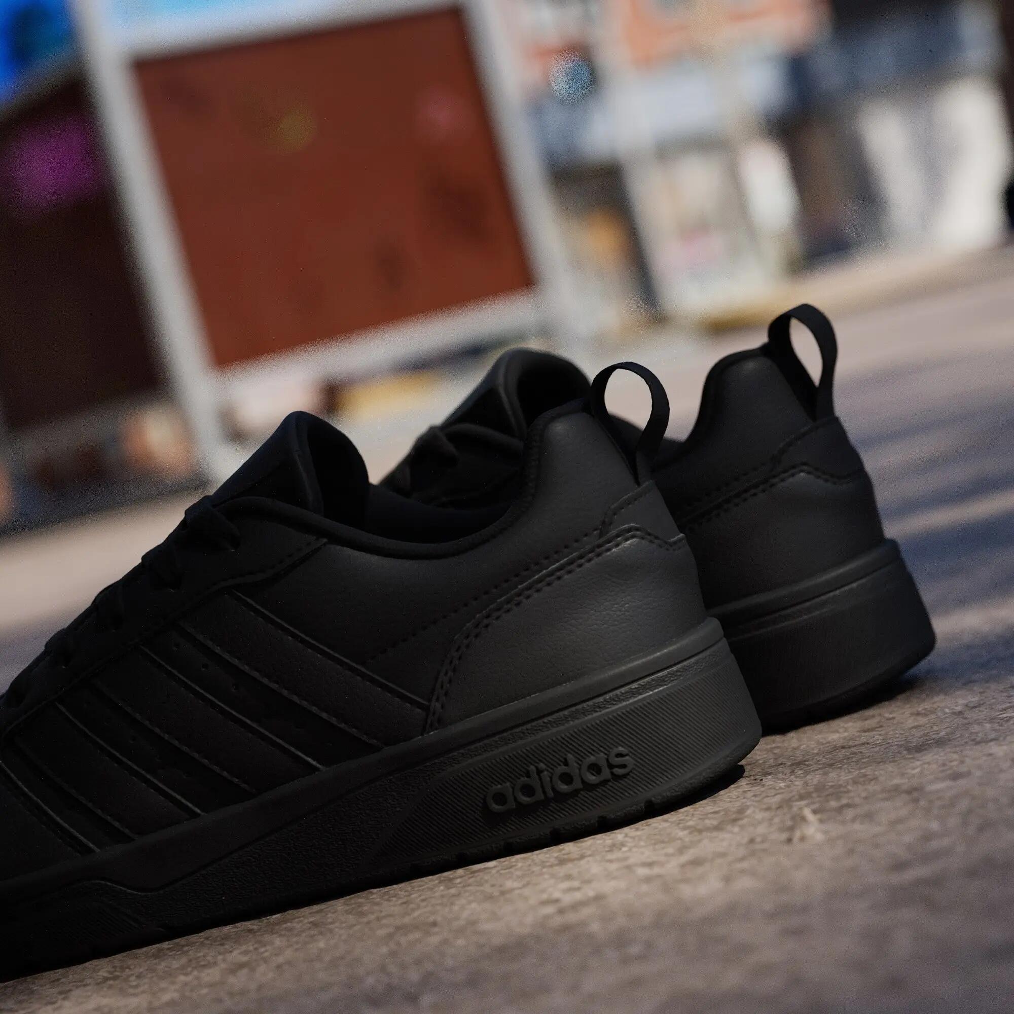 CHAUSSURE COURTWAVE 15/15