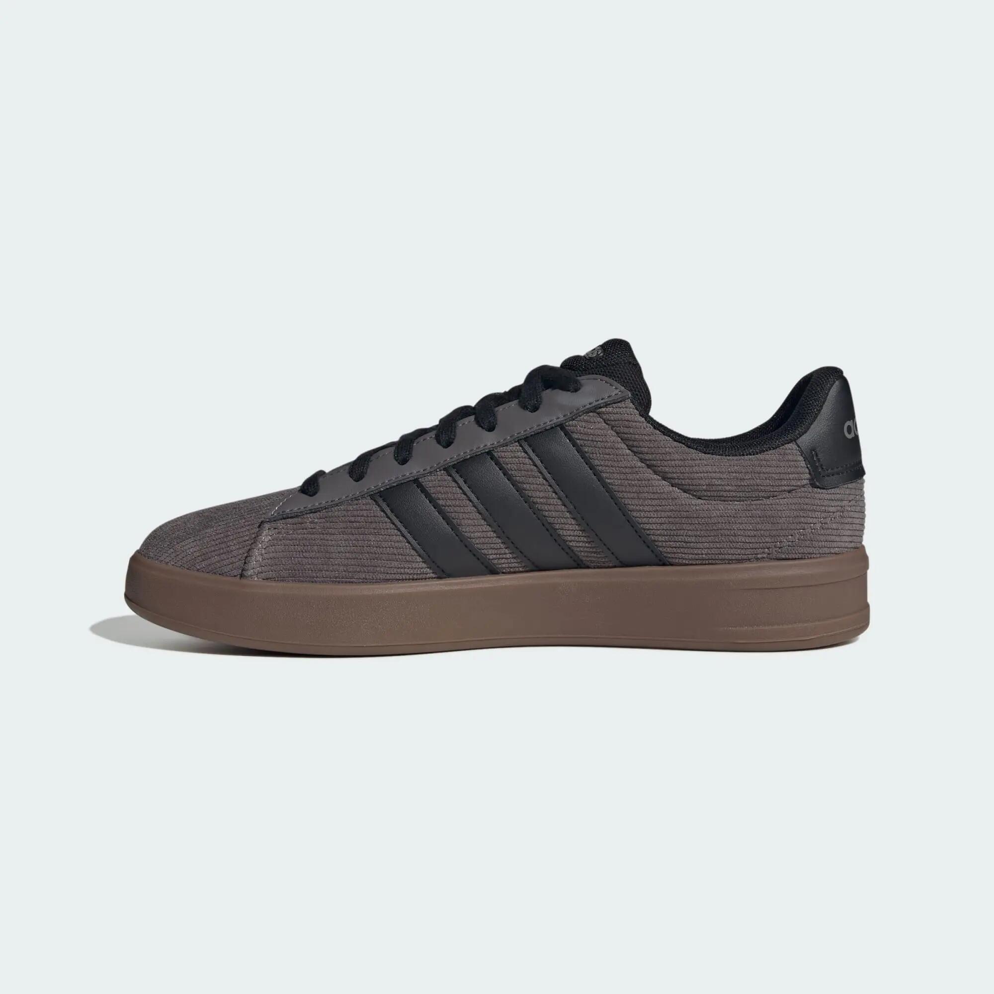 GRAND COURT 3.0 SCHUH 13/15