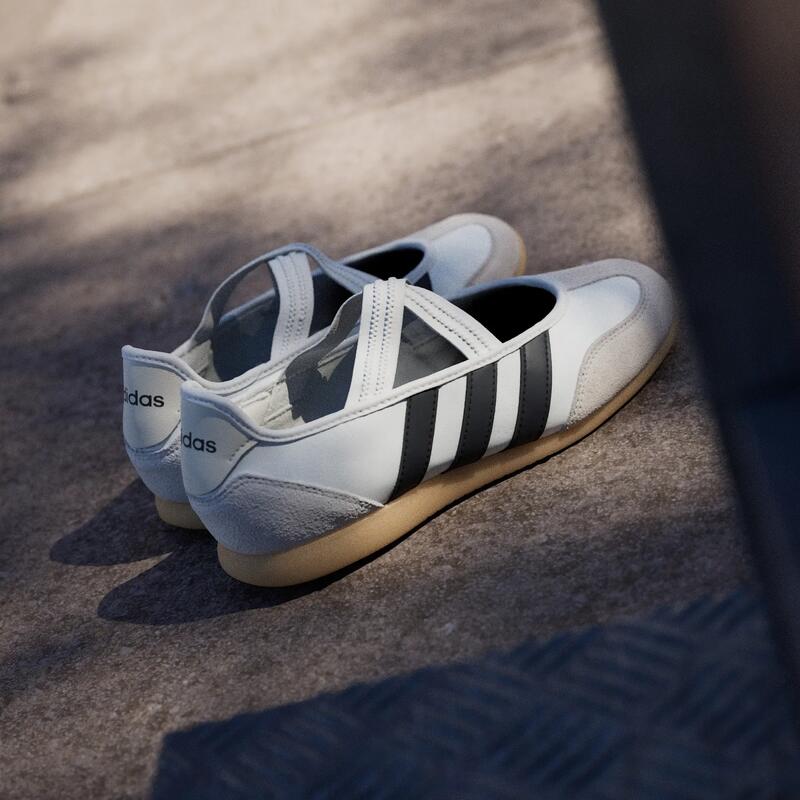 PANTOFI SPORT BARREDA MARY JANE
