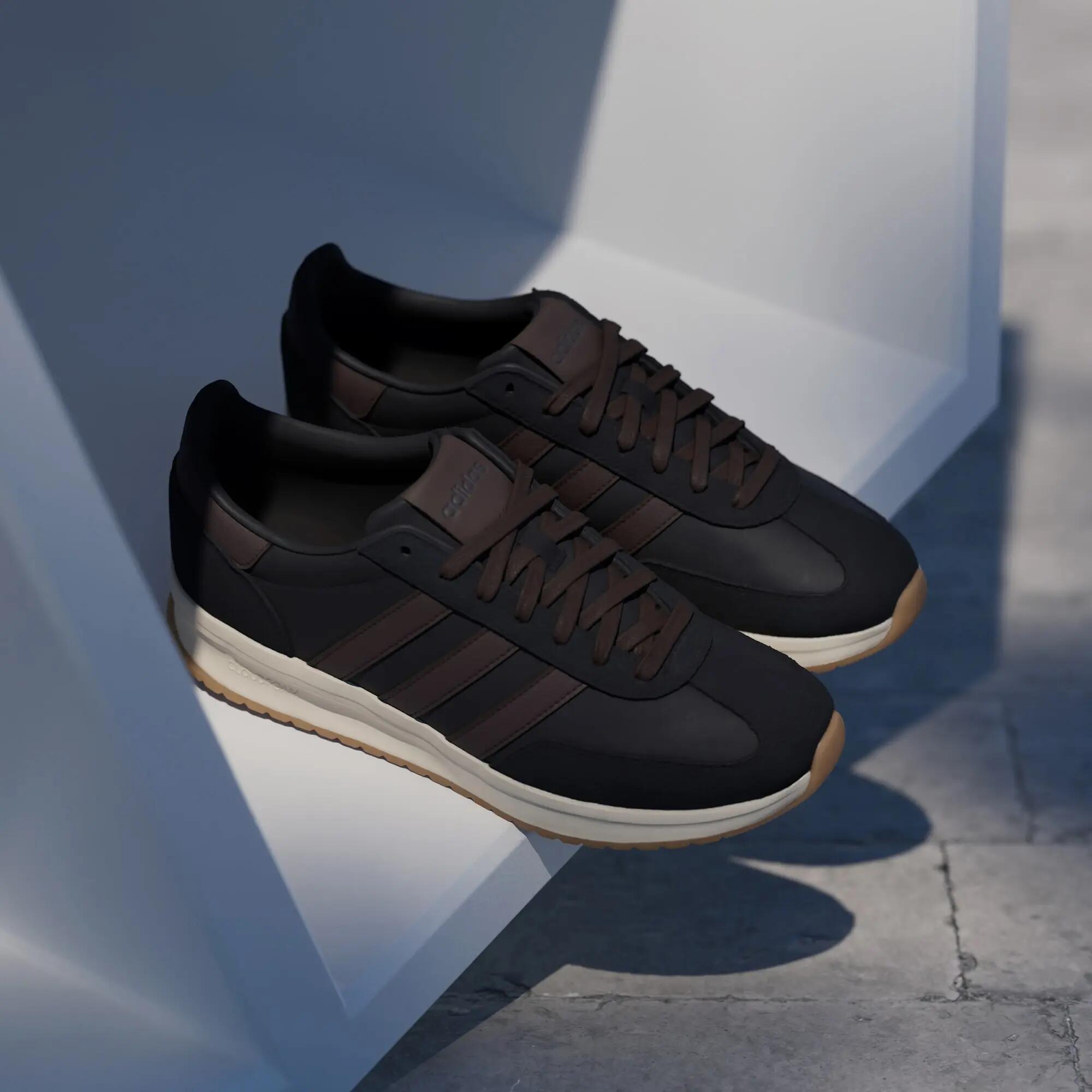 Run 70s 2.0 Sneakers 4/15
