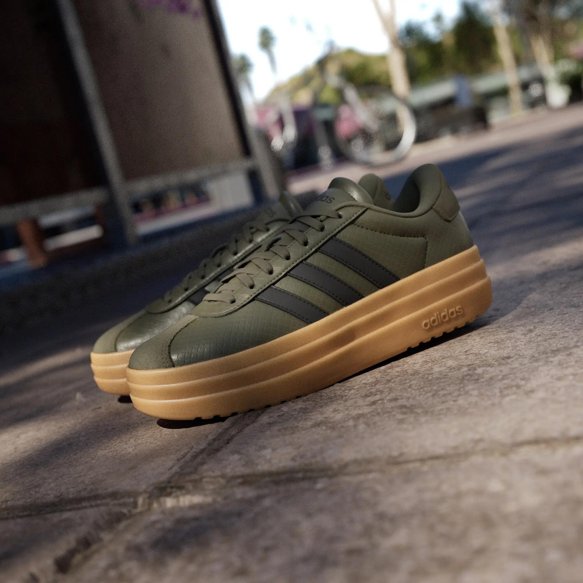 SAPATILHAS VL COURT BOLD 6/16