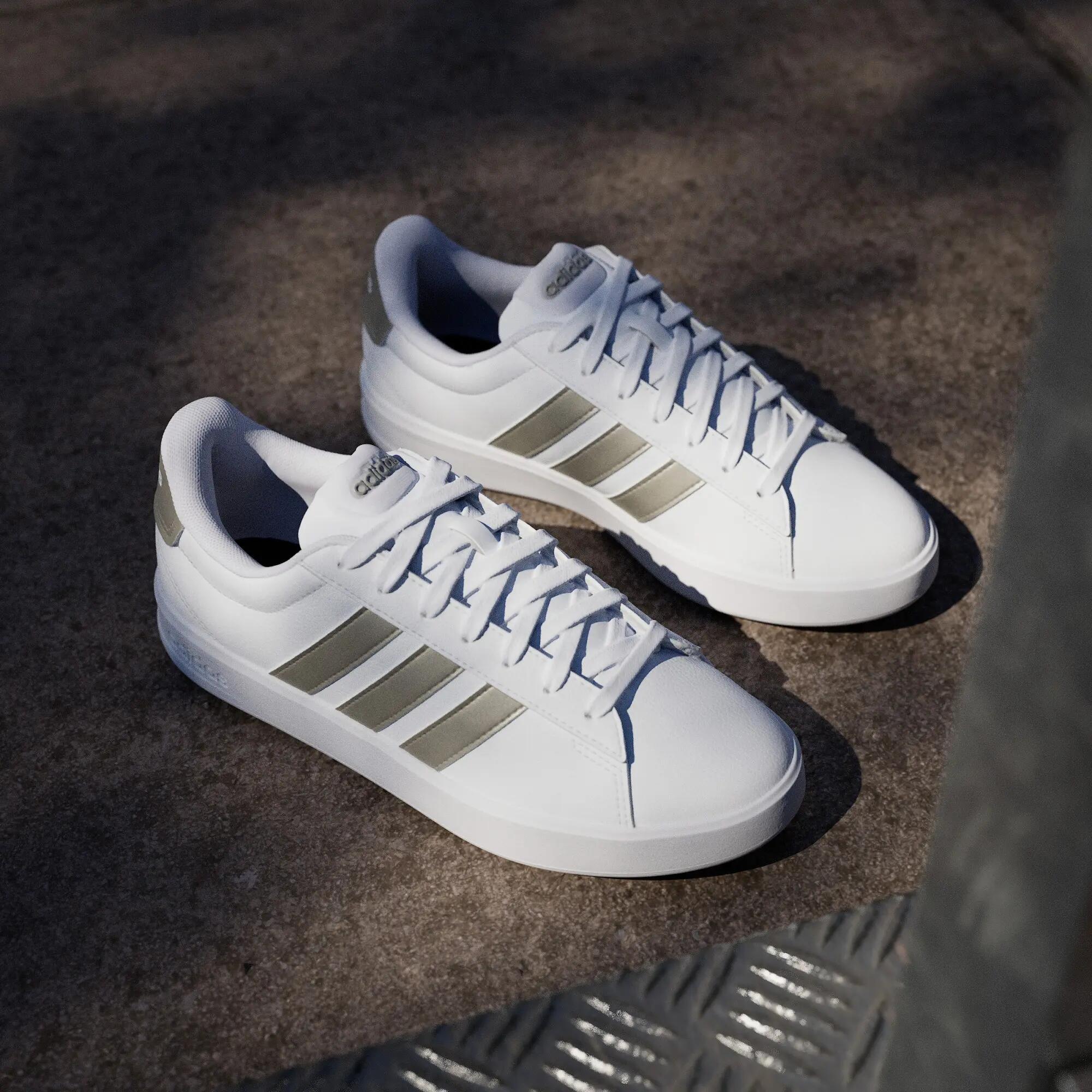 GRAND COURT 3.0 SCHUH 4/16