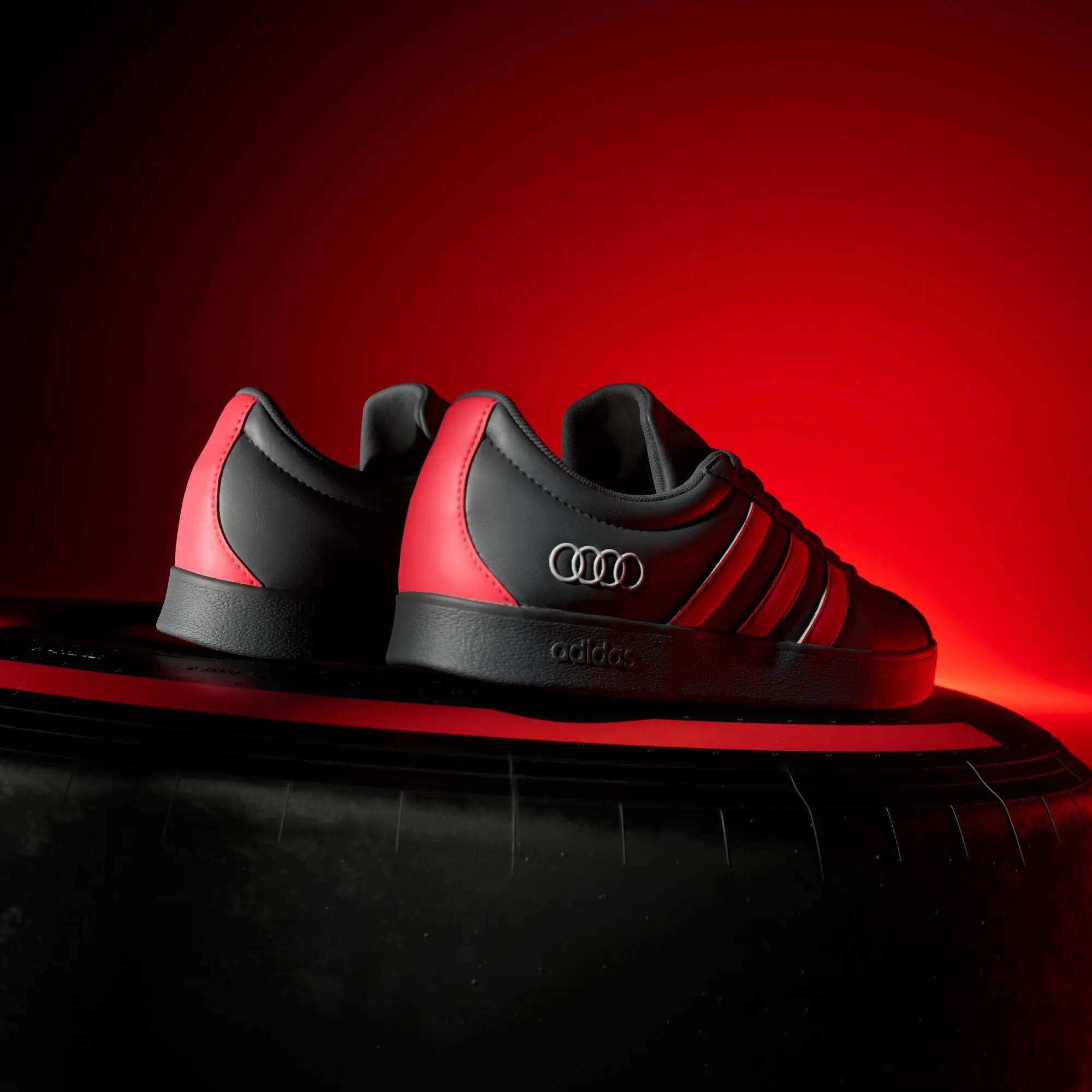 SAPATILHAS VL COURT DA AUDI REVOLUT F1 TEAM 14/15