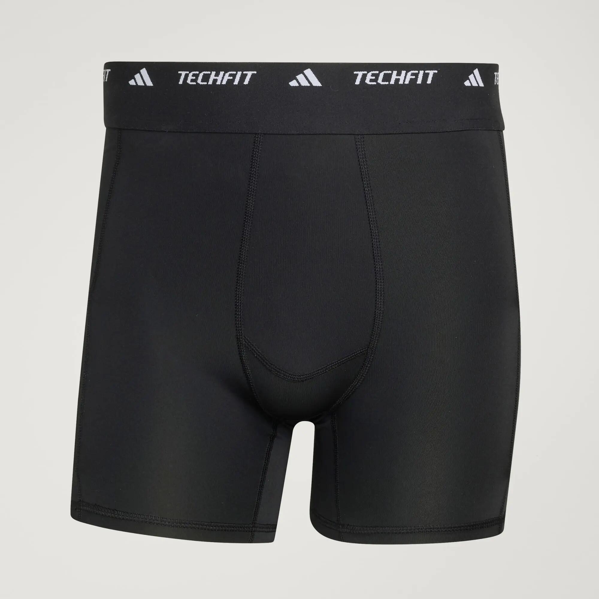 MALLAS CORTAS TECHFIT HYBRID 5/12