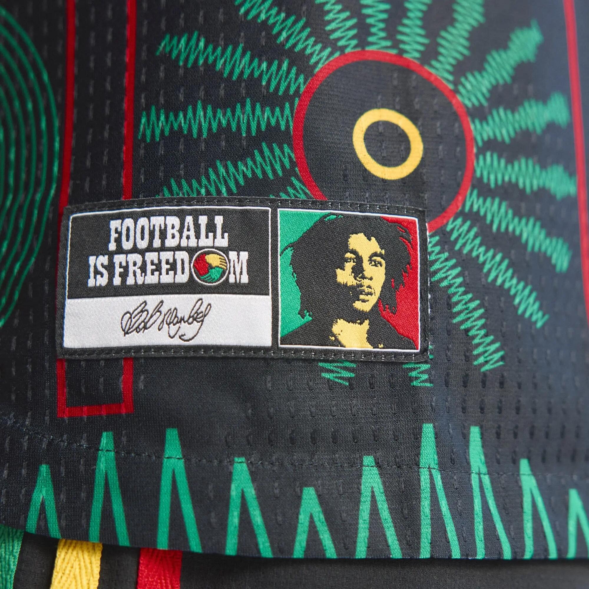 Maillot Extérieur Jamaïque 26 x Bob Marley Authentique 13/15