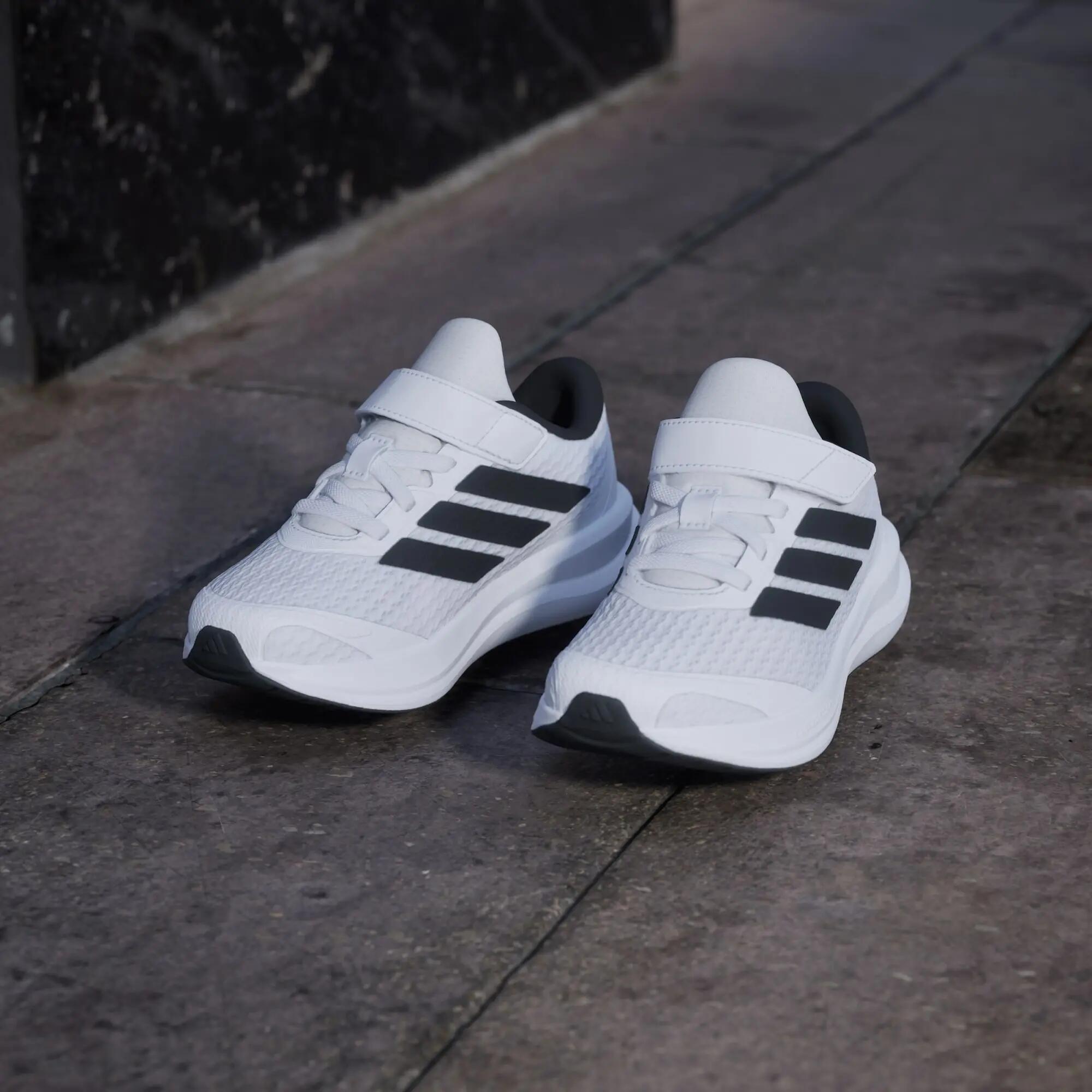 Scarpe Runfalcon 6 per bambini e bambine 6/15