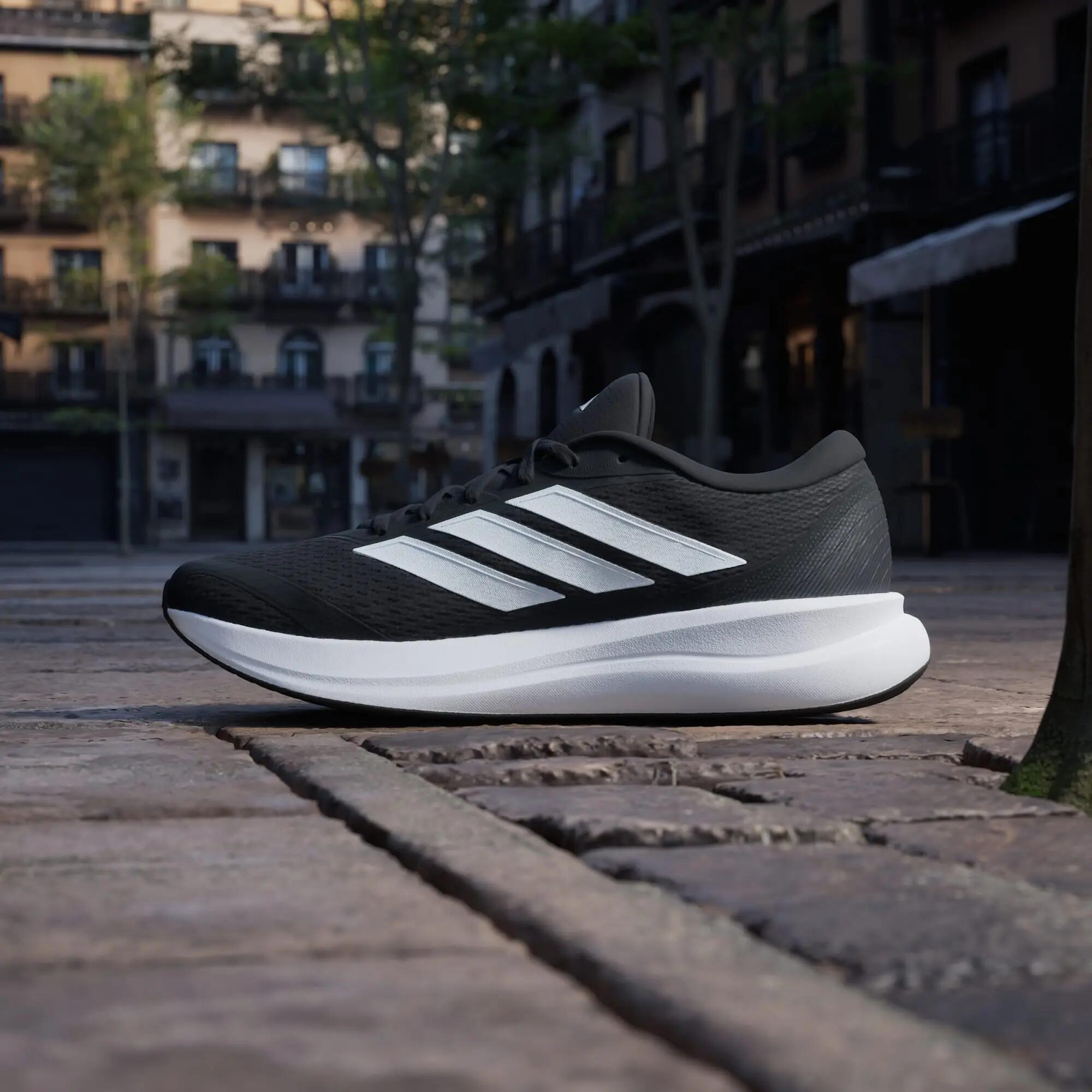 RUNFALCON 6 WIDE Schuh 5/15