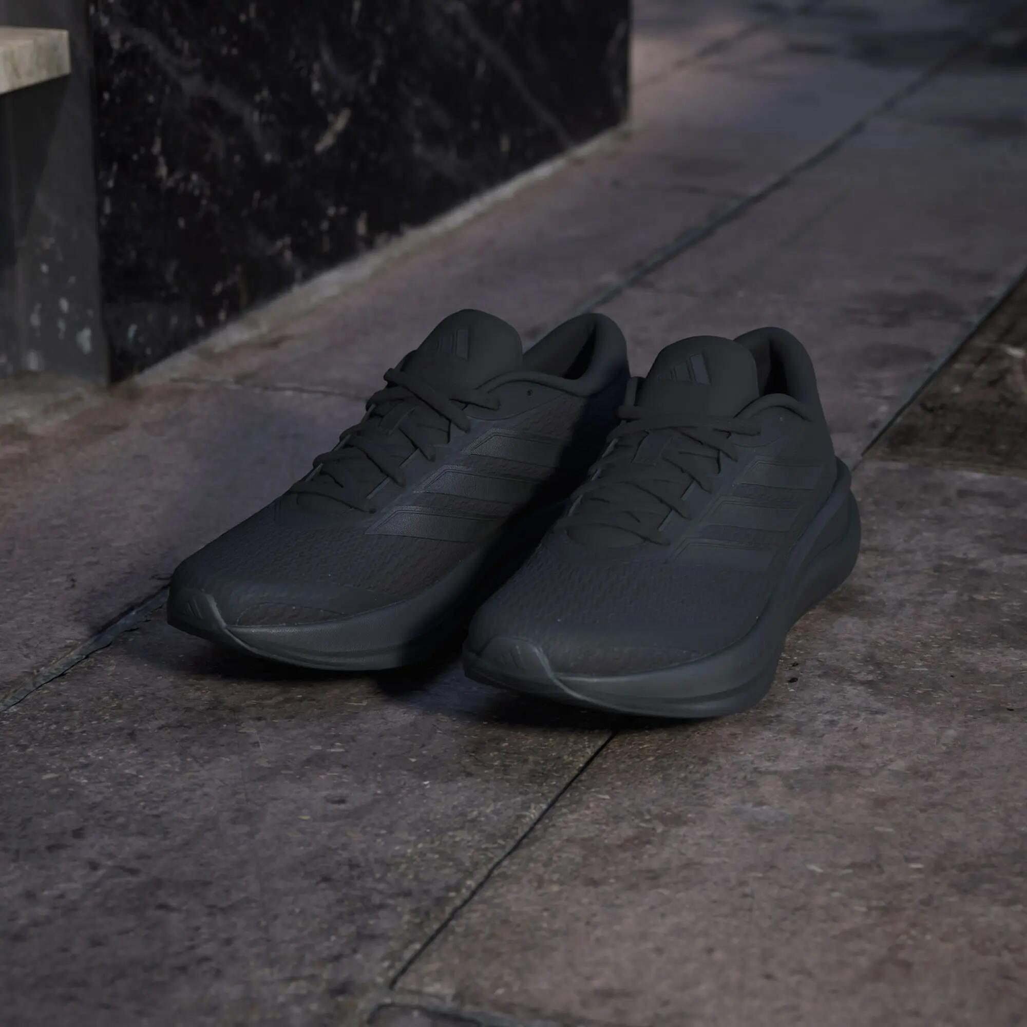 Chaussure RUNFALCON 6 6/15