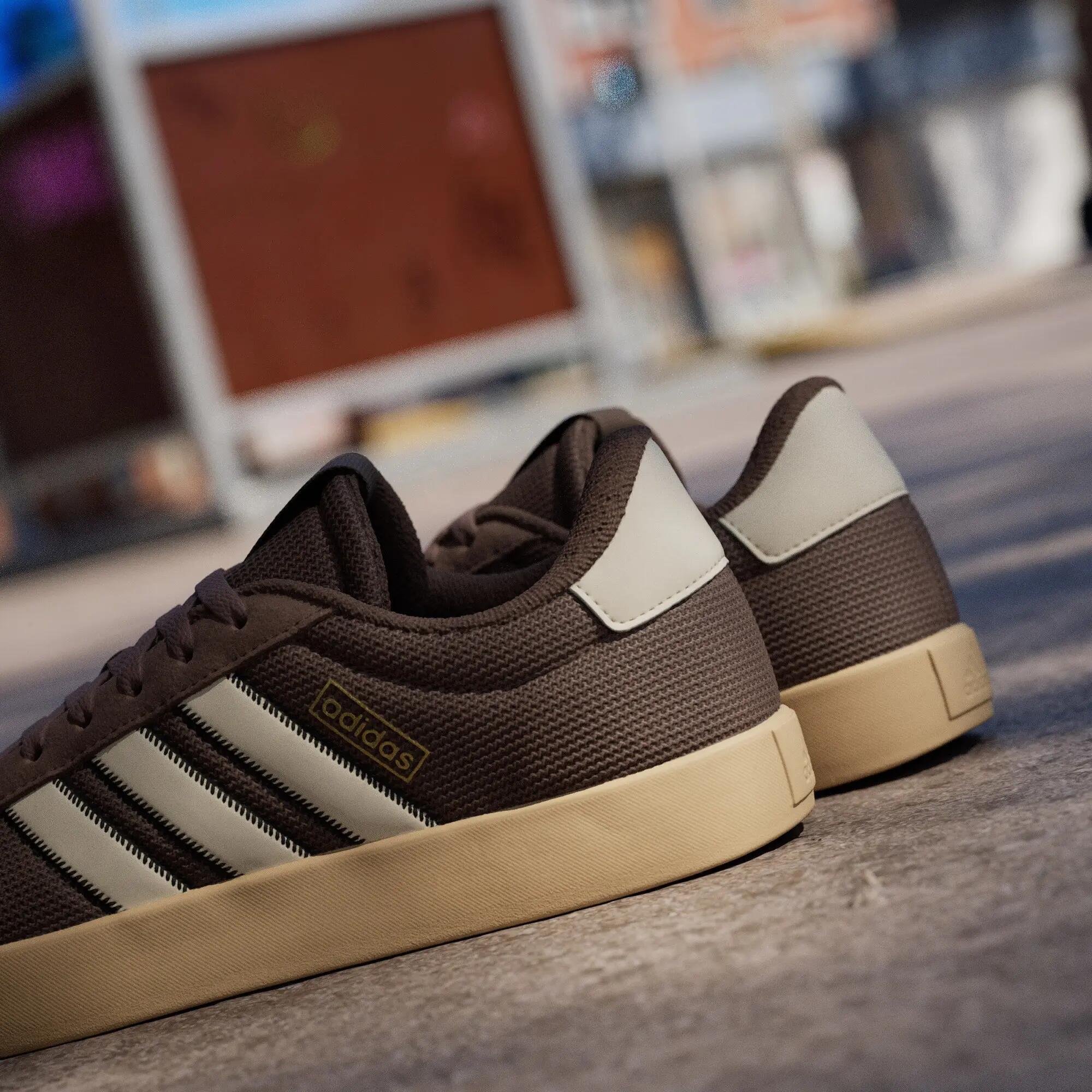 CHAUSSURE VL COURT 3.0 15/15