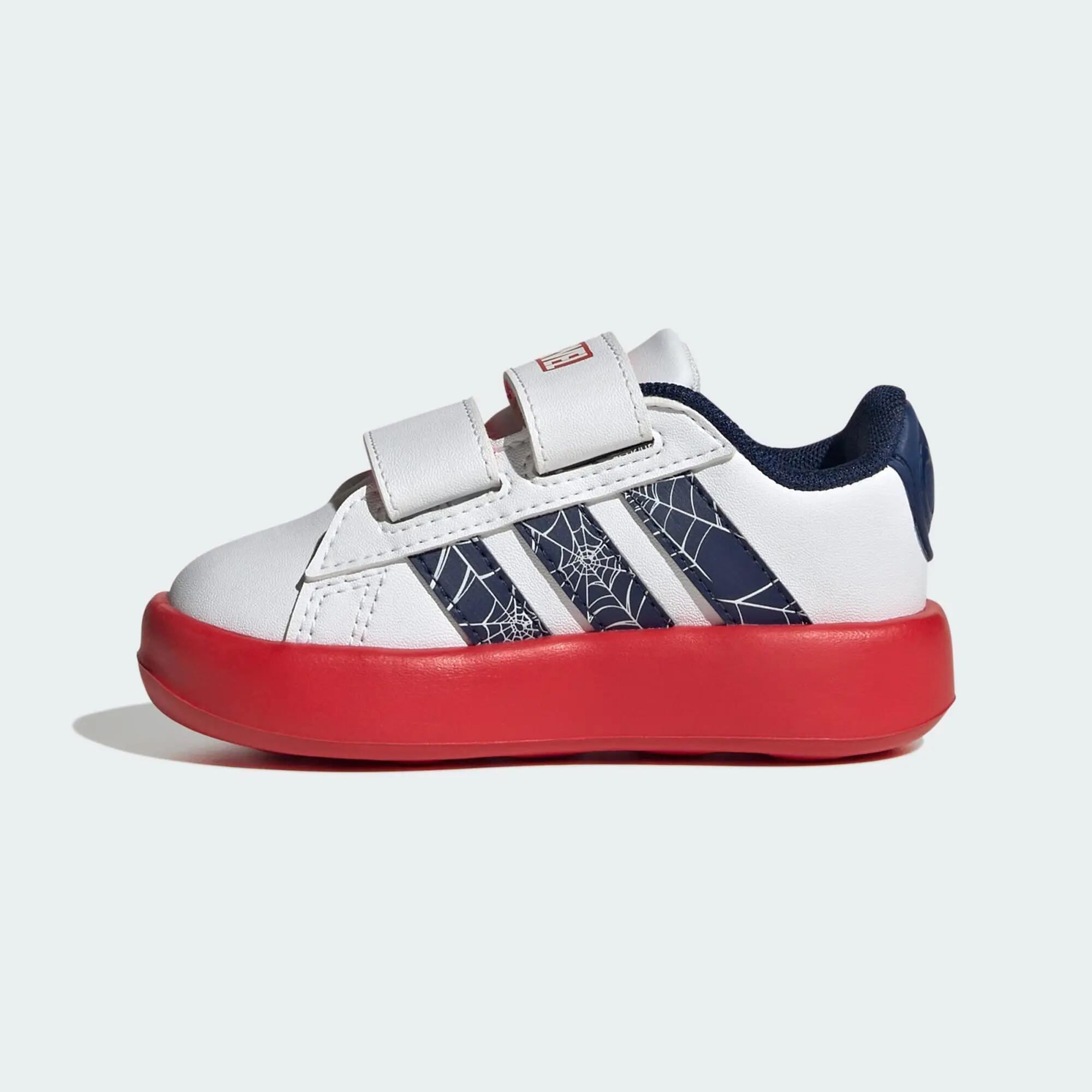 PANTOFELKI DLA NAJMŁODSZYCH ADIDAS MARVEL SPIDER-MAN GRAND 13/15