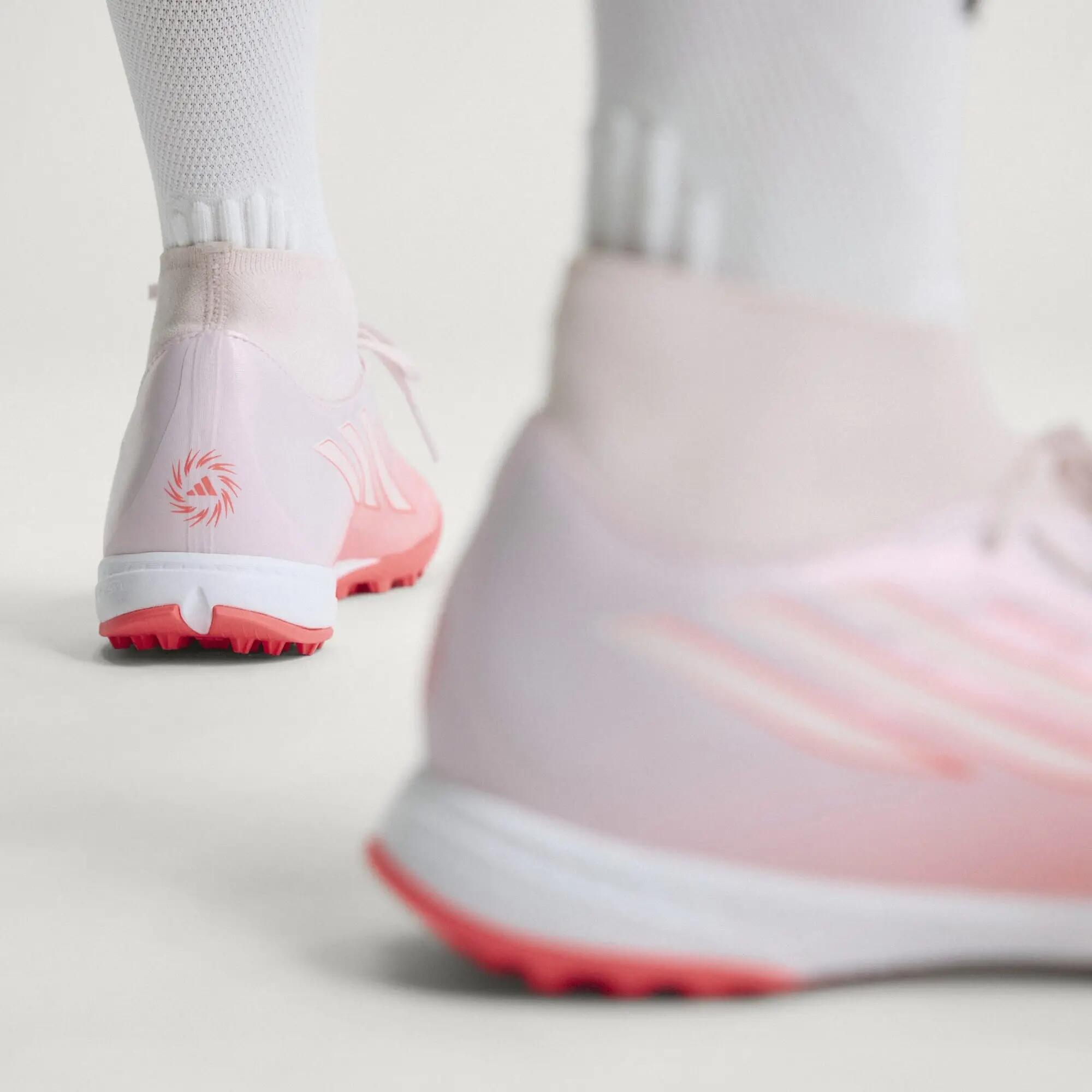 Scarpe da calcio F50 SPARKFUSION LEAGUE Mid Cut Turf Donne 14/15