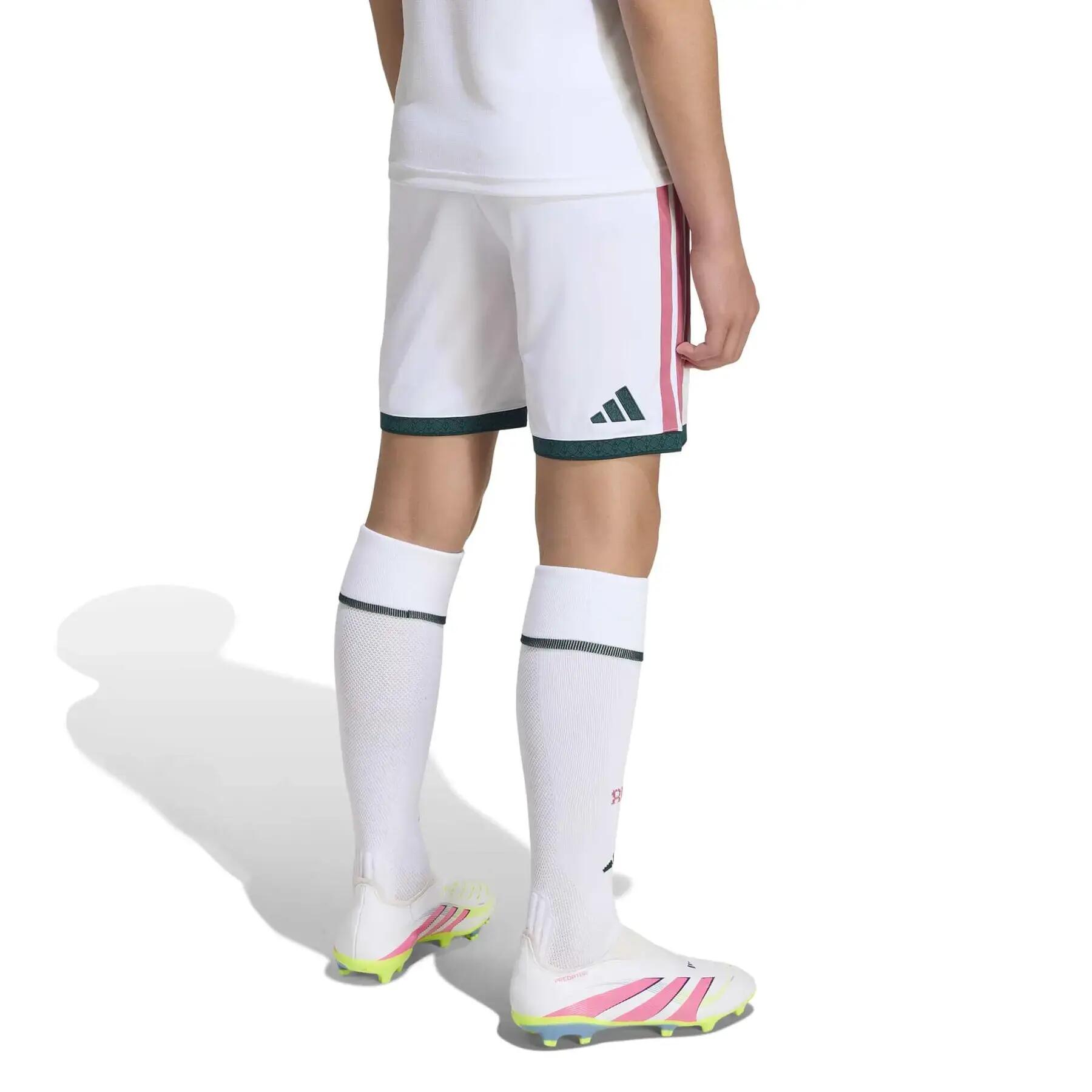 Kurze Domicile Kind Real Madrid 2026/27 6/7