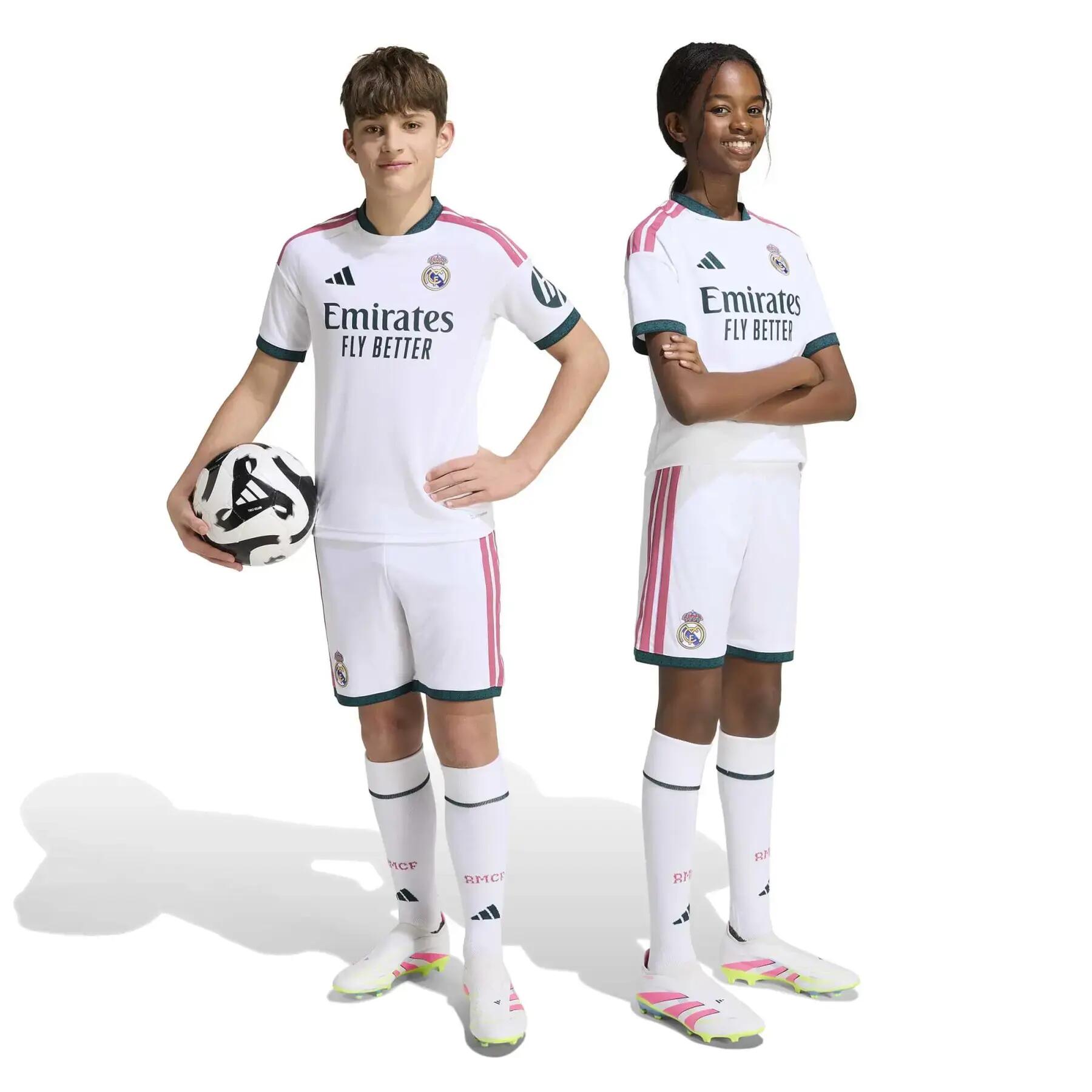 Kurze Domicile Kind Real Madrid 2026/27 4/7