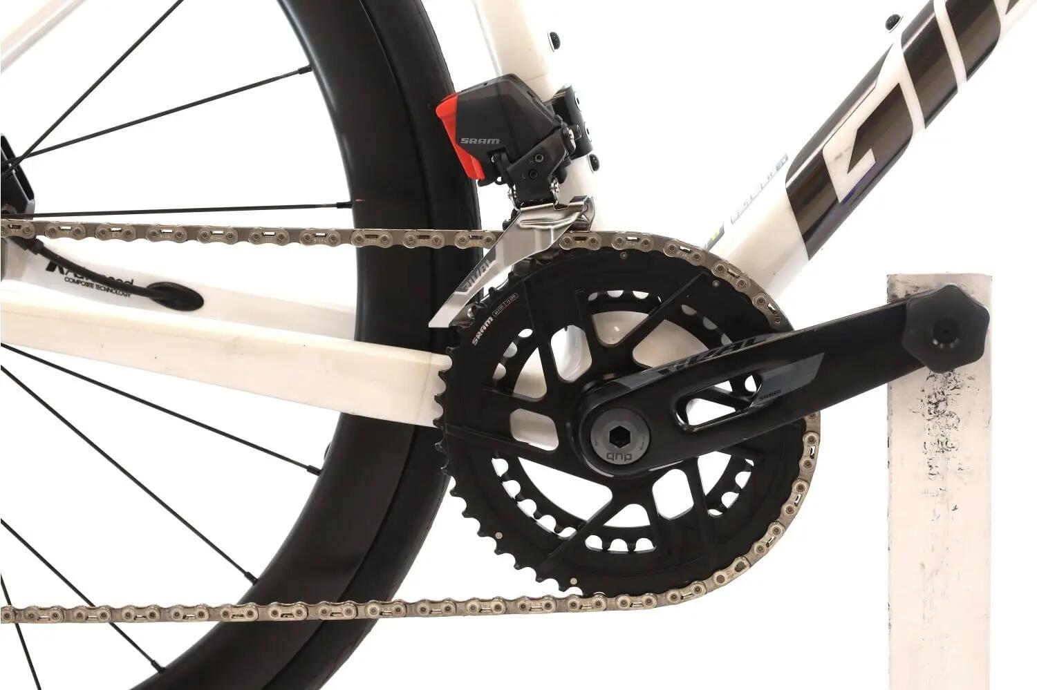 Segunda Vida · Bici carretera ·  Defy Advanced Pro 1 AXS 12V · Muy buen estado 4/8