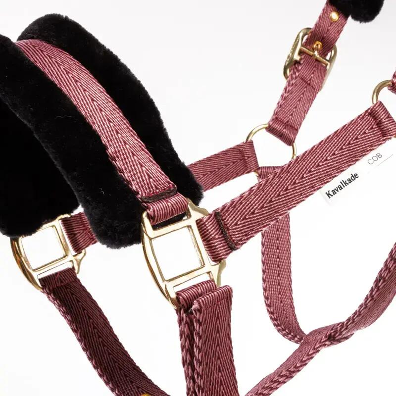 Licol pour cheval avec fausse fourrure Kavalkade Gretchen 2/3