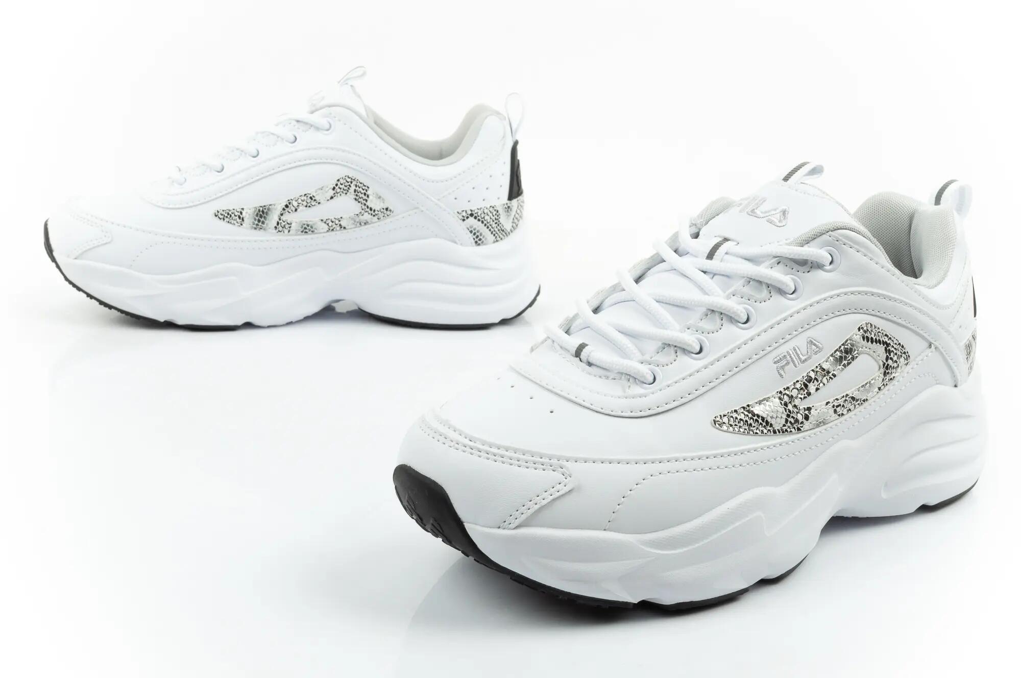 Chaussures de sport pour femmes Fila Skye ZP 8/10