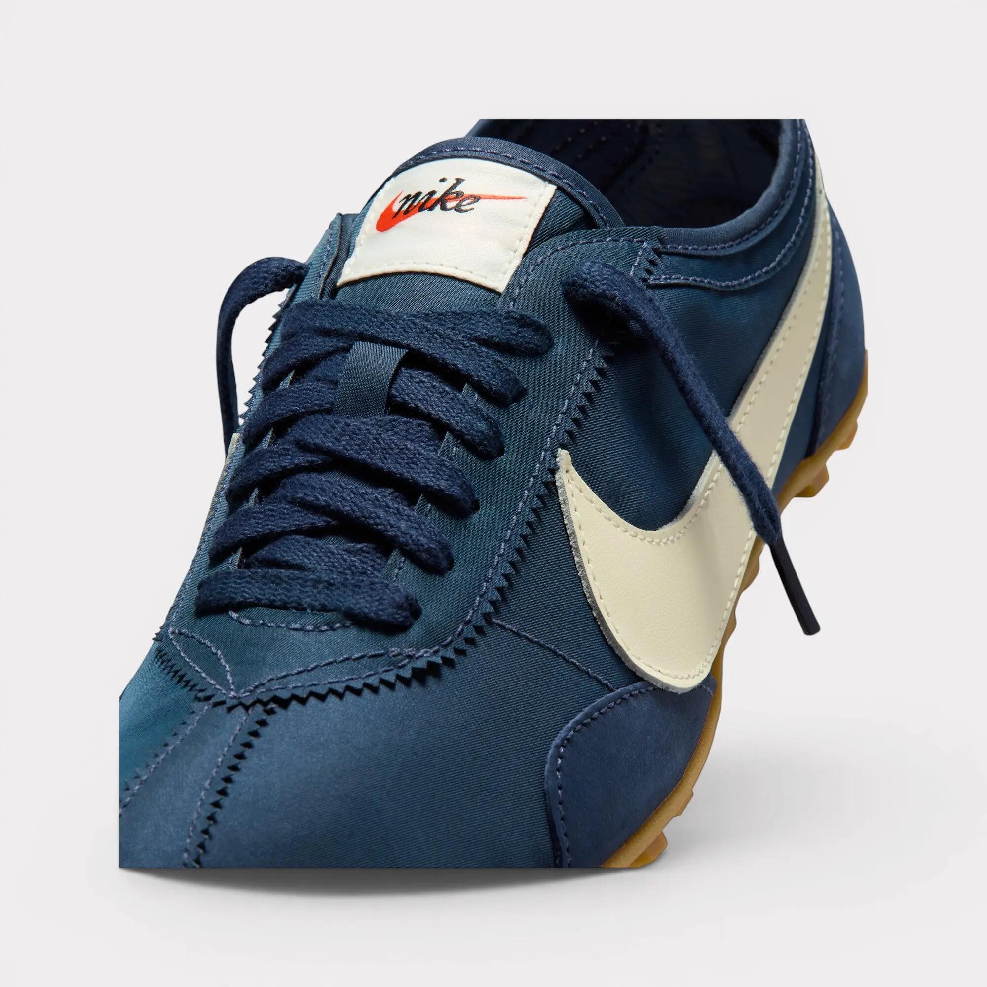 Nike Moon Shoe - Midnight Navy (W) 7/7