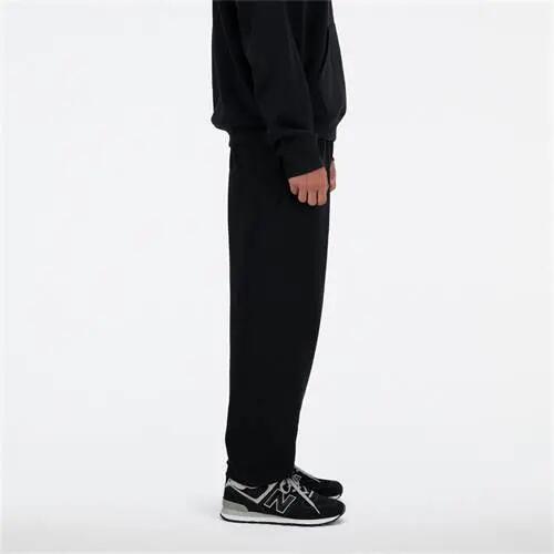 Pantalón de Chándal New Balance Negro para Hombre | Ropa Deportiva 4/5