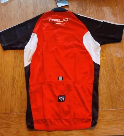 Tussen Particulieren - Fietstruitje met Korte mouwen. Rood, maat Medium 2/3