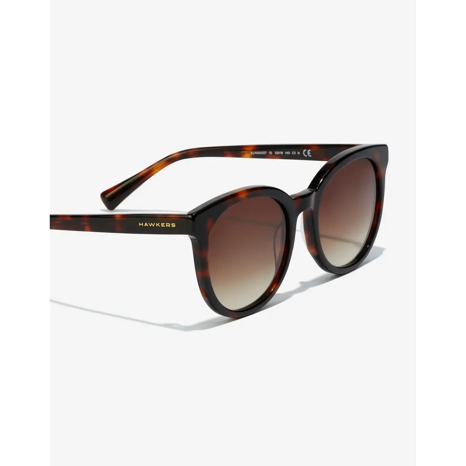 Lunettes de soleil femme Hawkers Resort 4/5