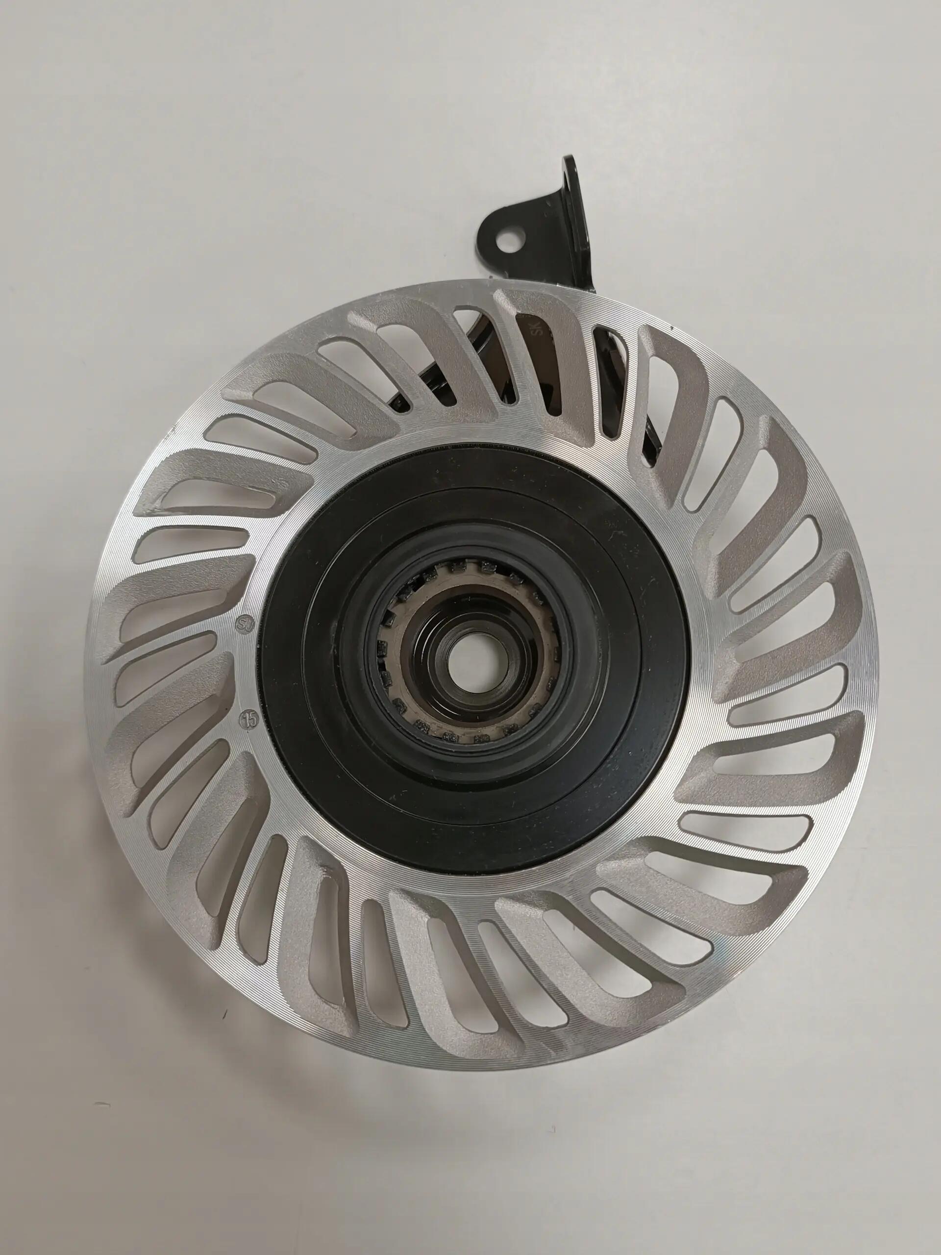 Freinage à tambour arrière Shimano Nexus BR-C6000-R 5/6