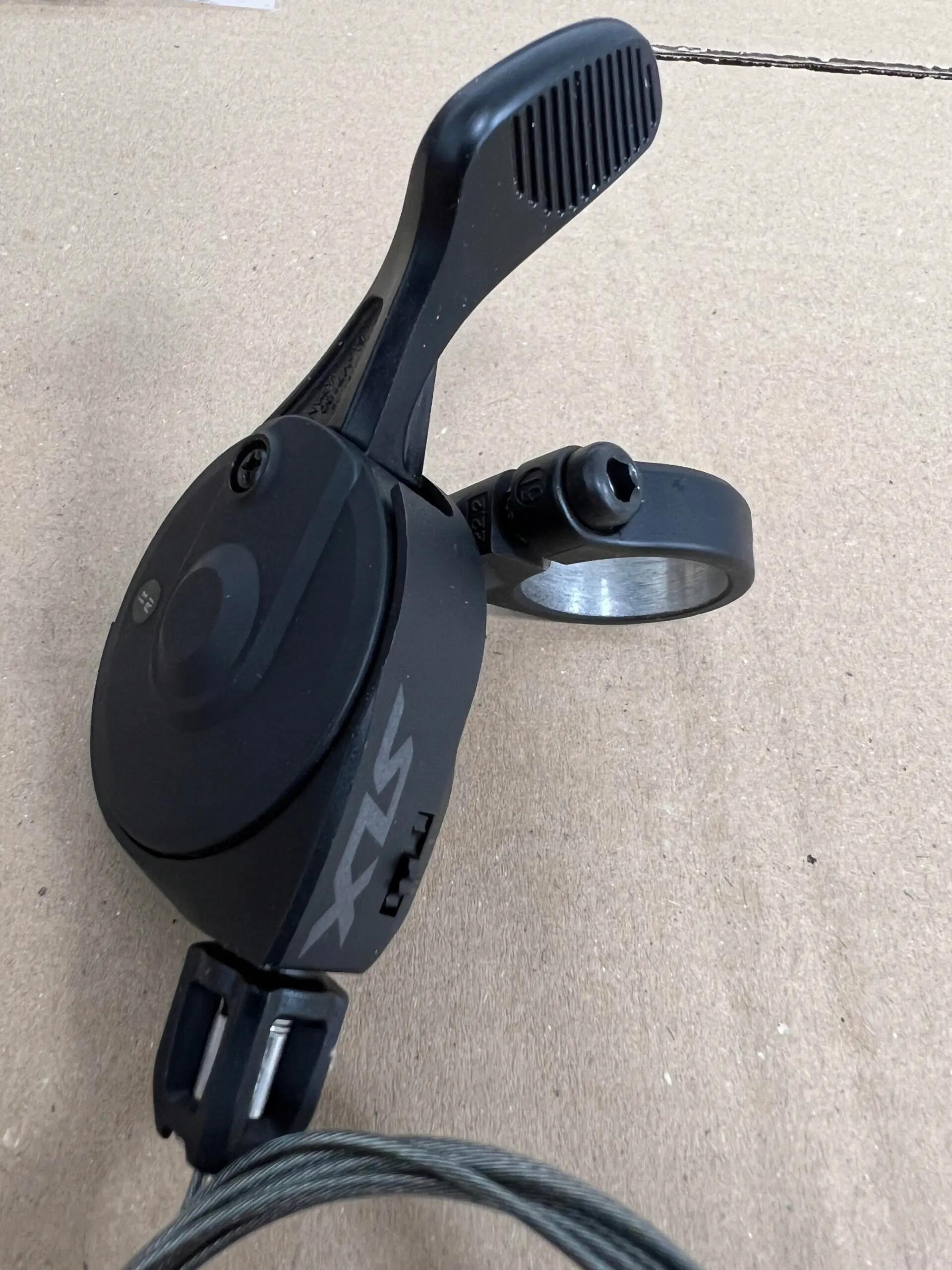 Linke Steuerung Shimano SLX SL-M7100-L 2x12 Geschwindigkeit I-Spec-EV 5/7