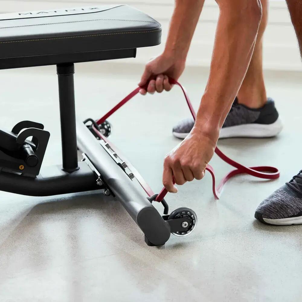 Matrix MABR1 verstelbare trainingsbank met 5 rugleuningposities 5/15