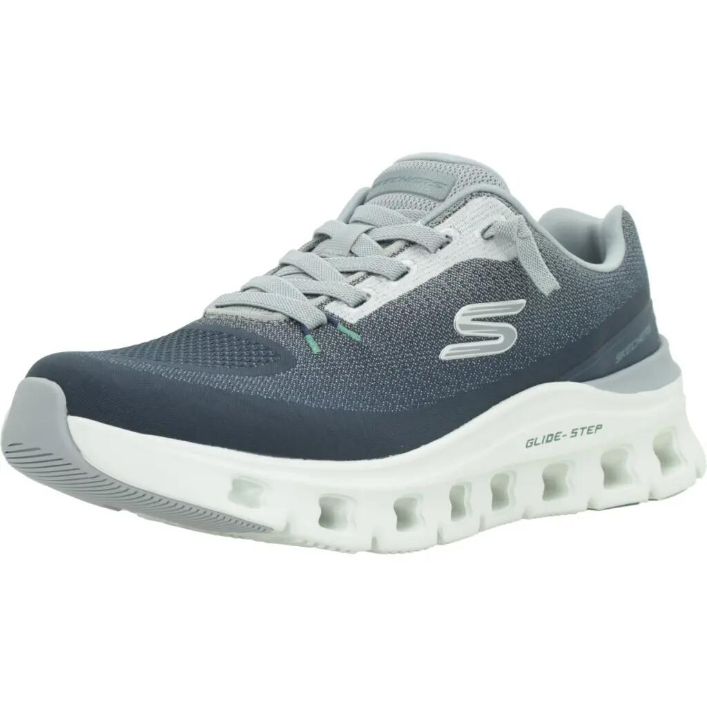 SKECHERS picture