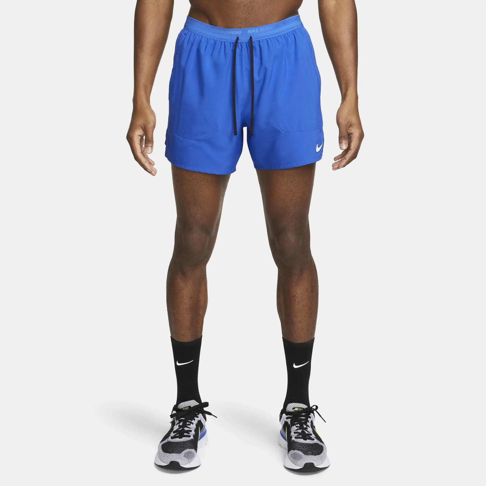 NIKE picture