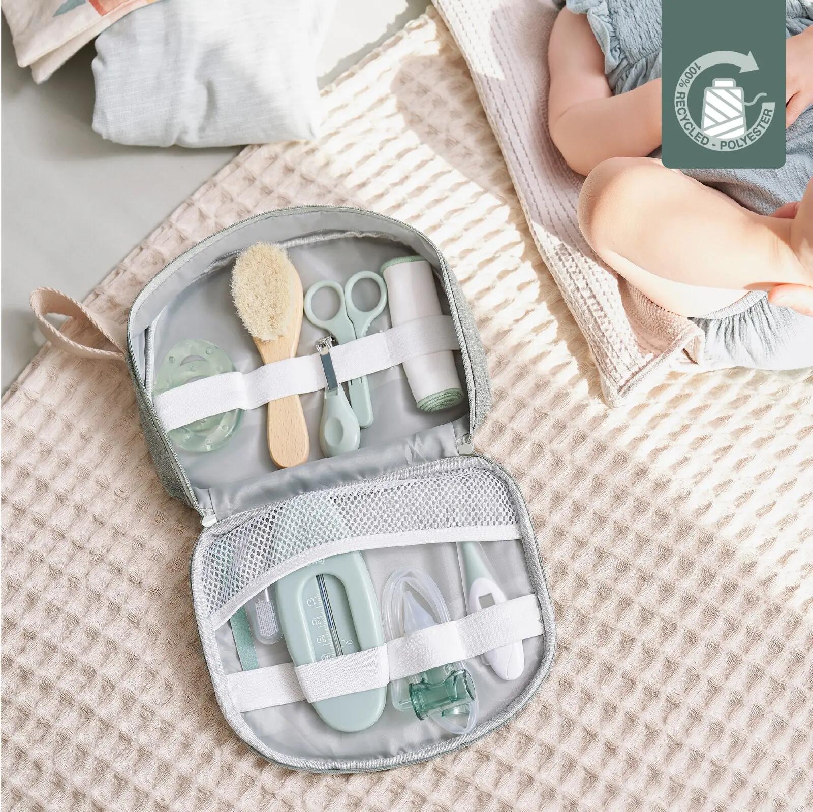 Trousse de soin pour bébé, 9 accessoires essentiels - Matcha 2/4