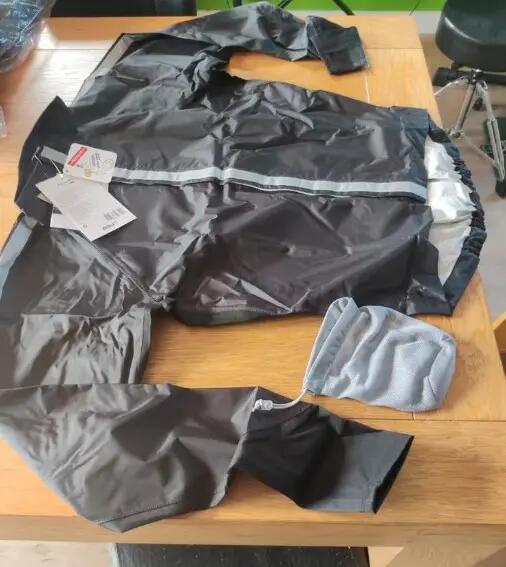 Tussen Particulieren - Pro Regenjack Black Small 3/4